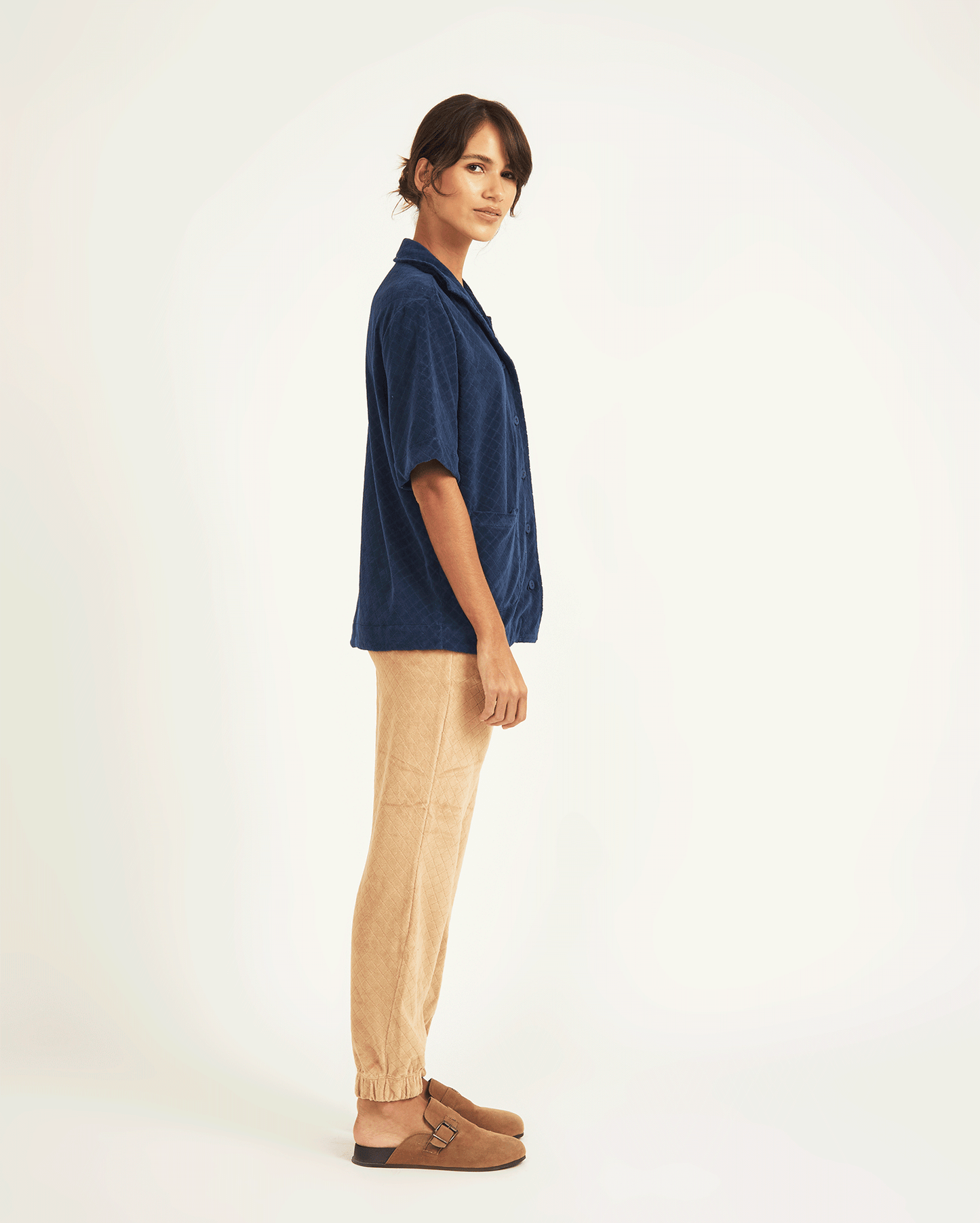 BEIGE PANTS CAROLINA HERÉDIA
