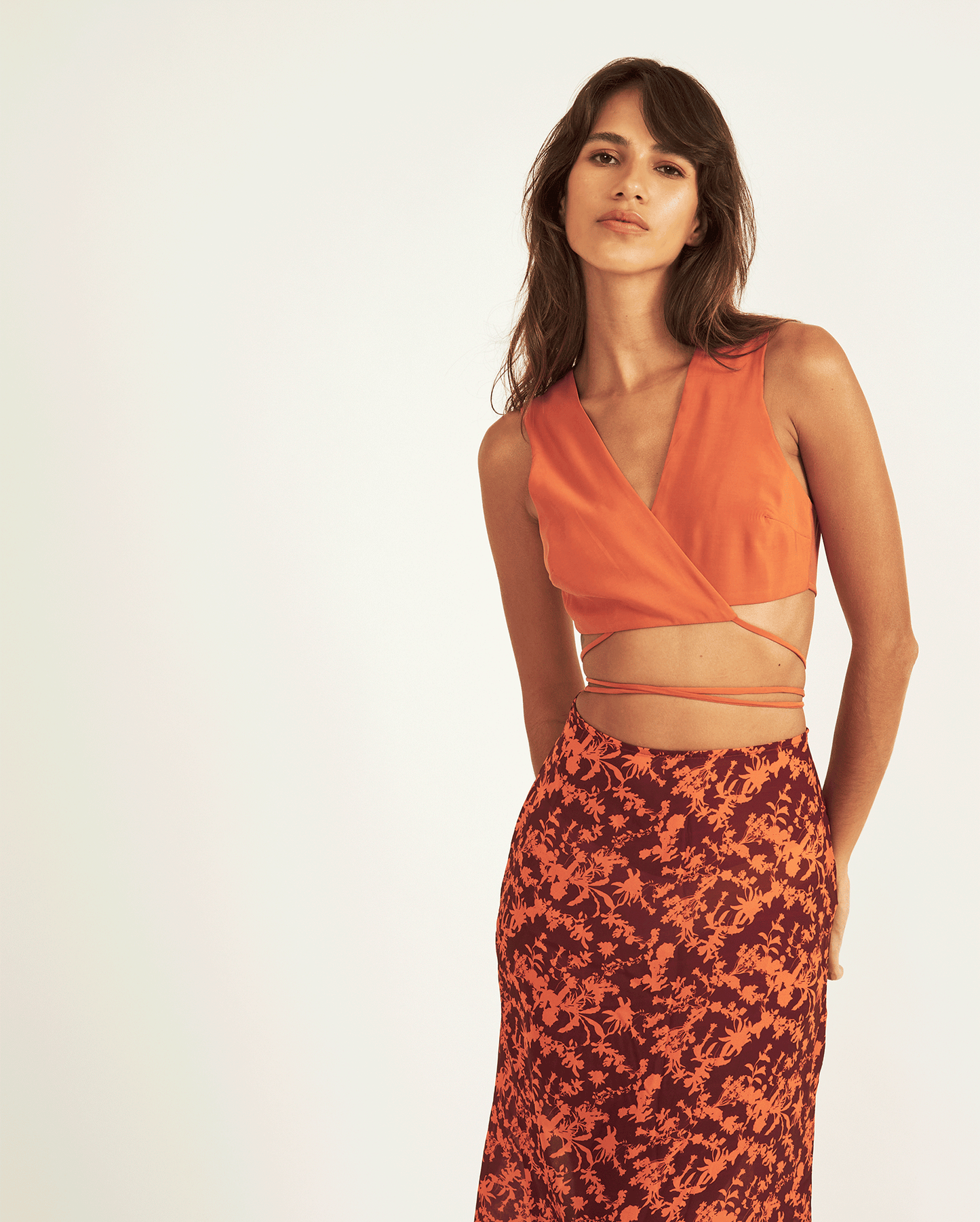 BROWN TOP