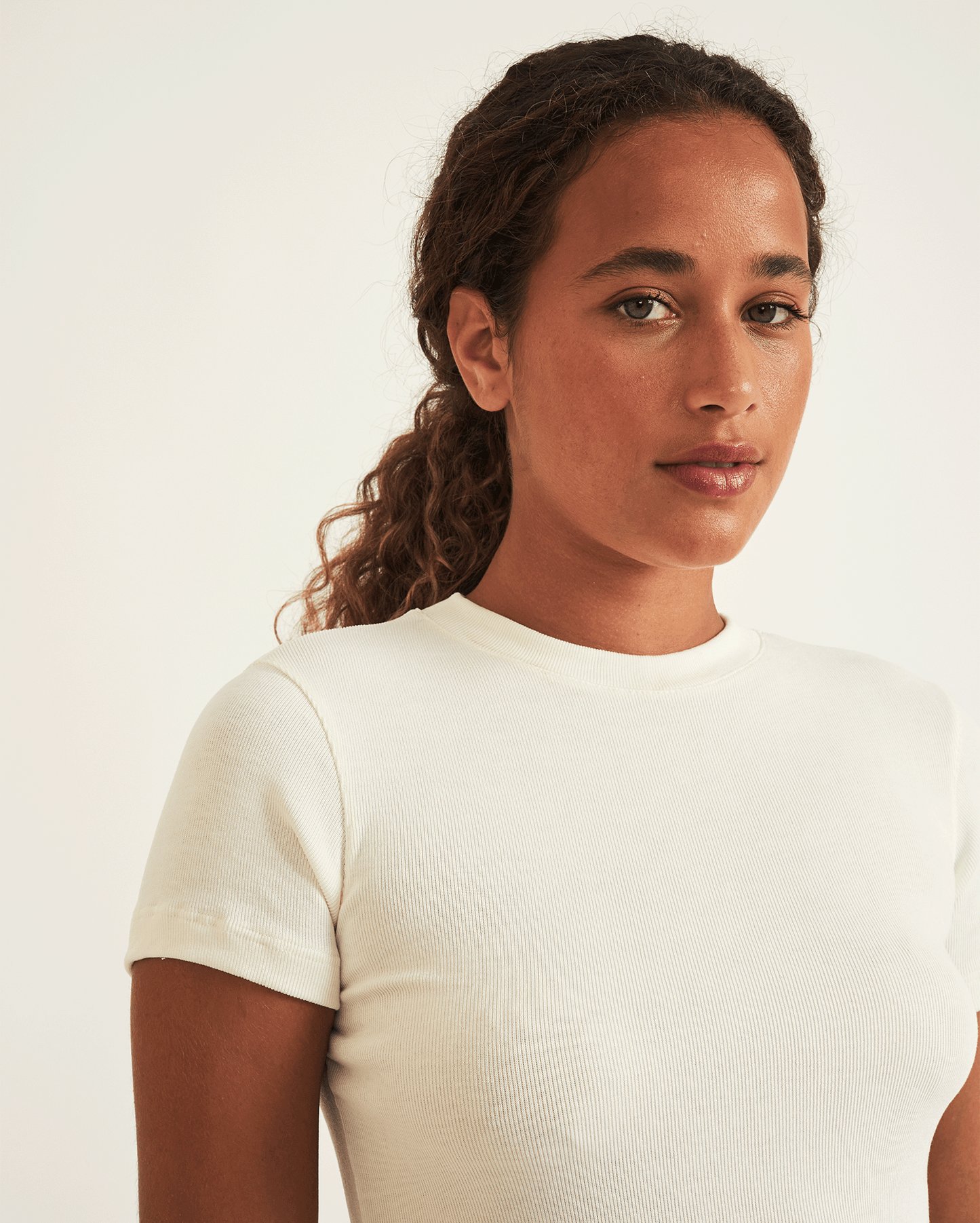 BEIGE T-SHIRT