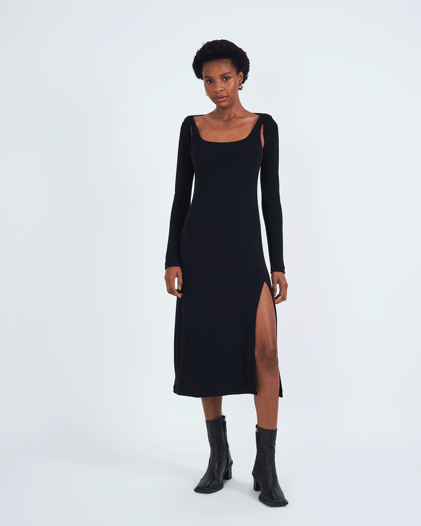 BLACK DRESS