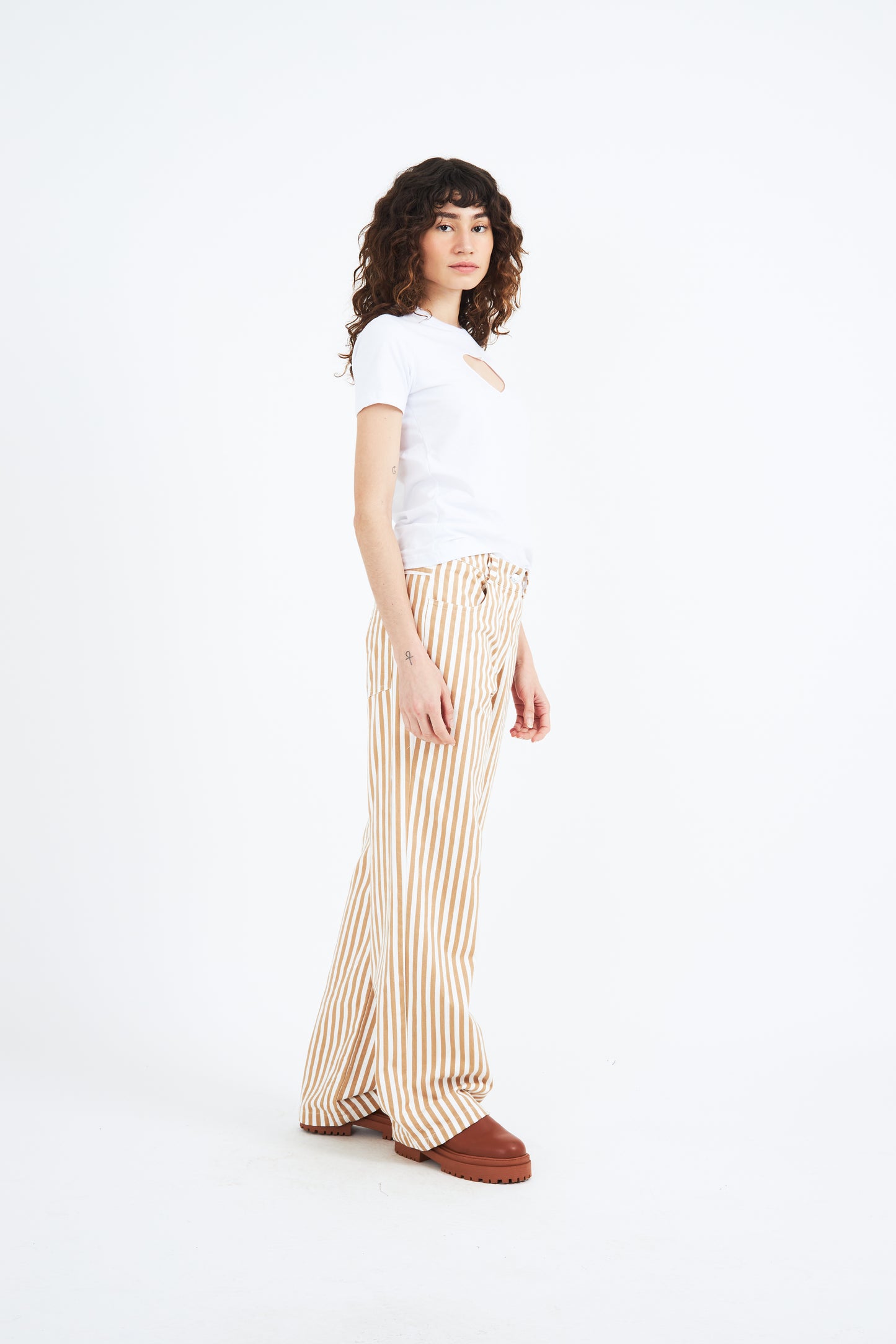 BEIGE STRIPED PANTS