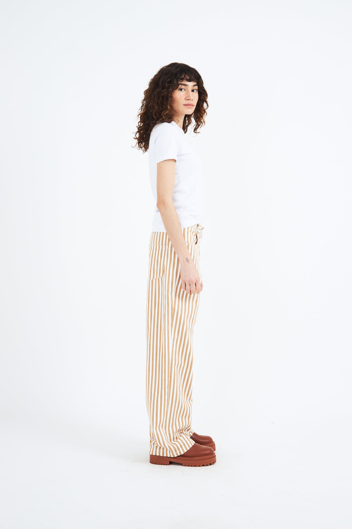 BEIGE STRIPED PANTS