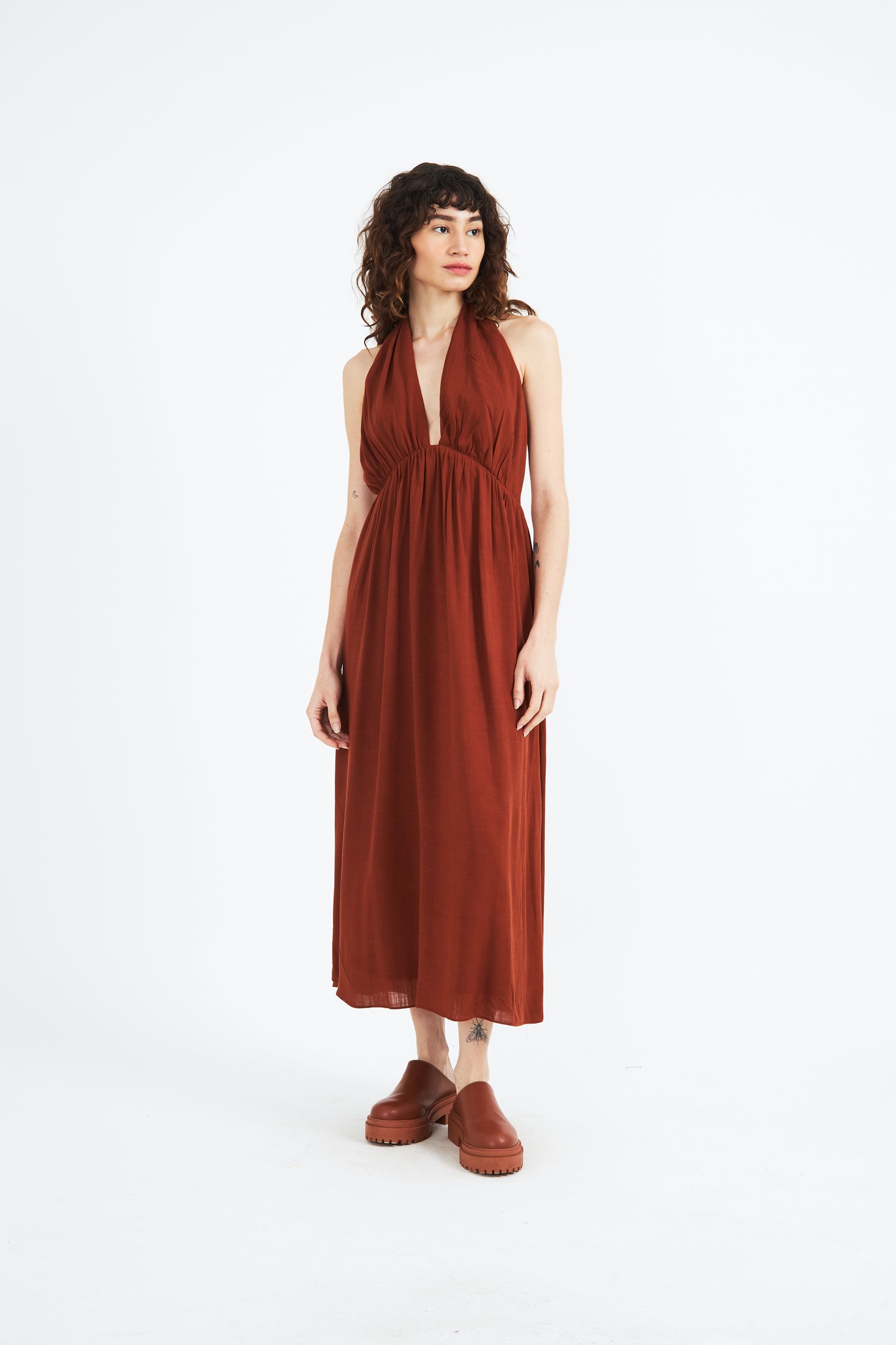 BROWN DRESS