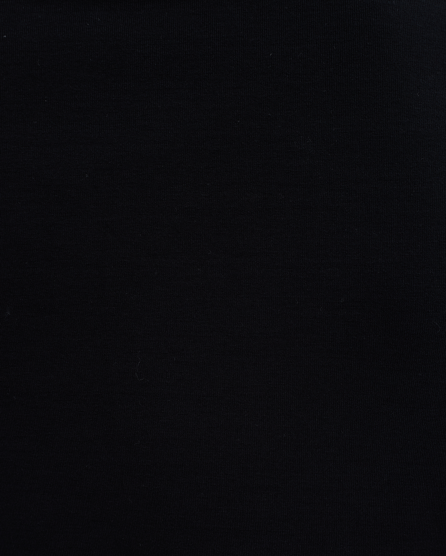 BLACK T-SHIRT