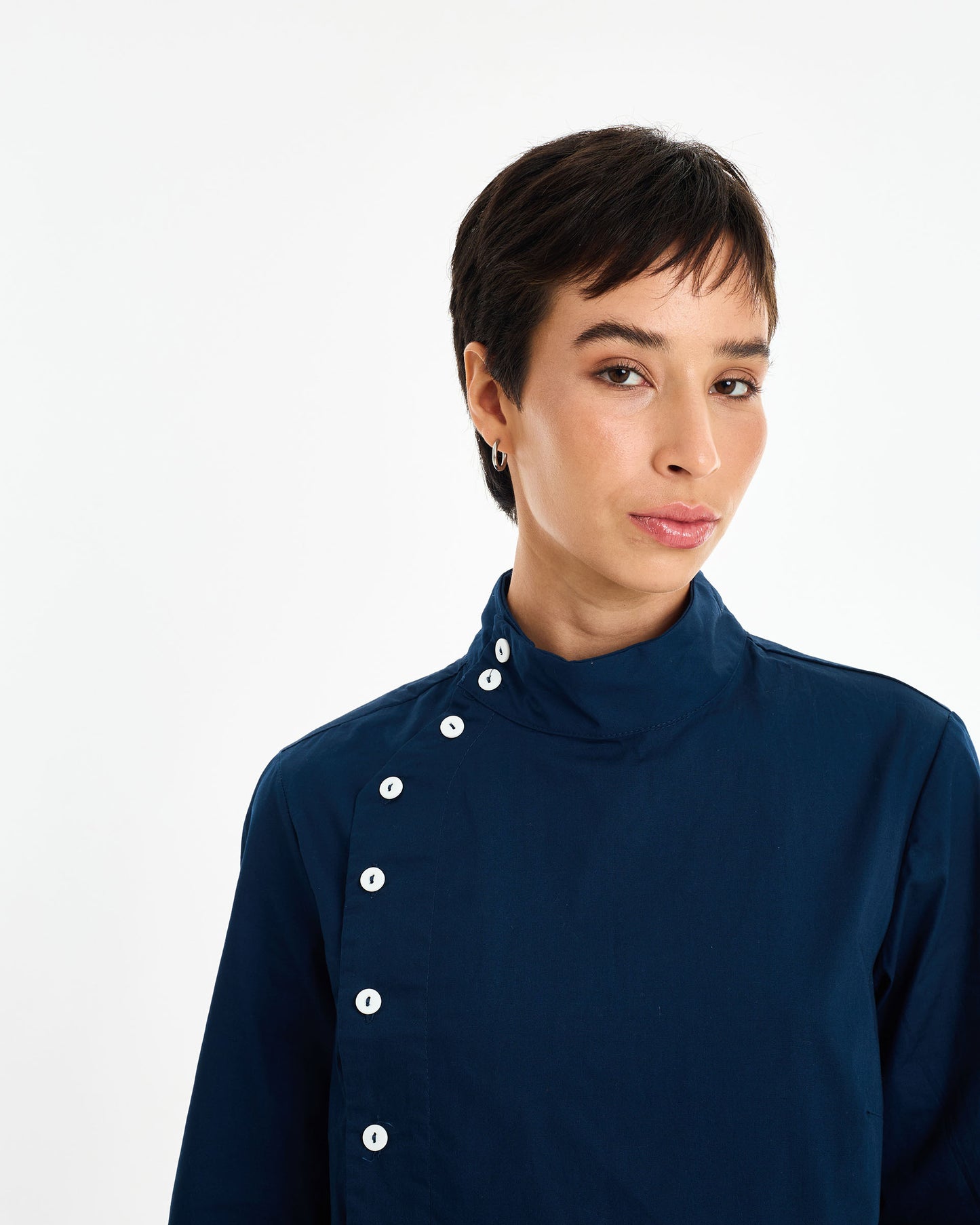 NAVY BLOUSE BUTTONS ANASTASIA