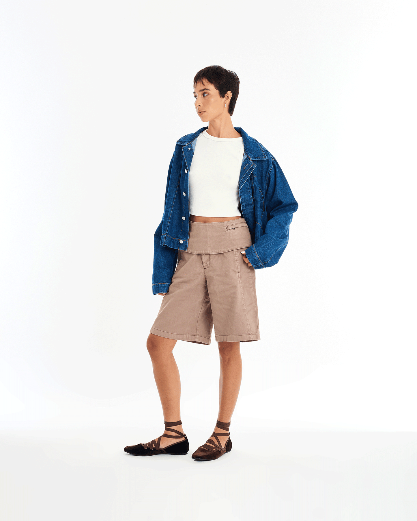 BROWN SHORTS