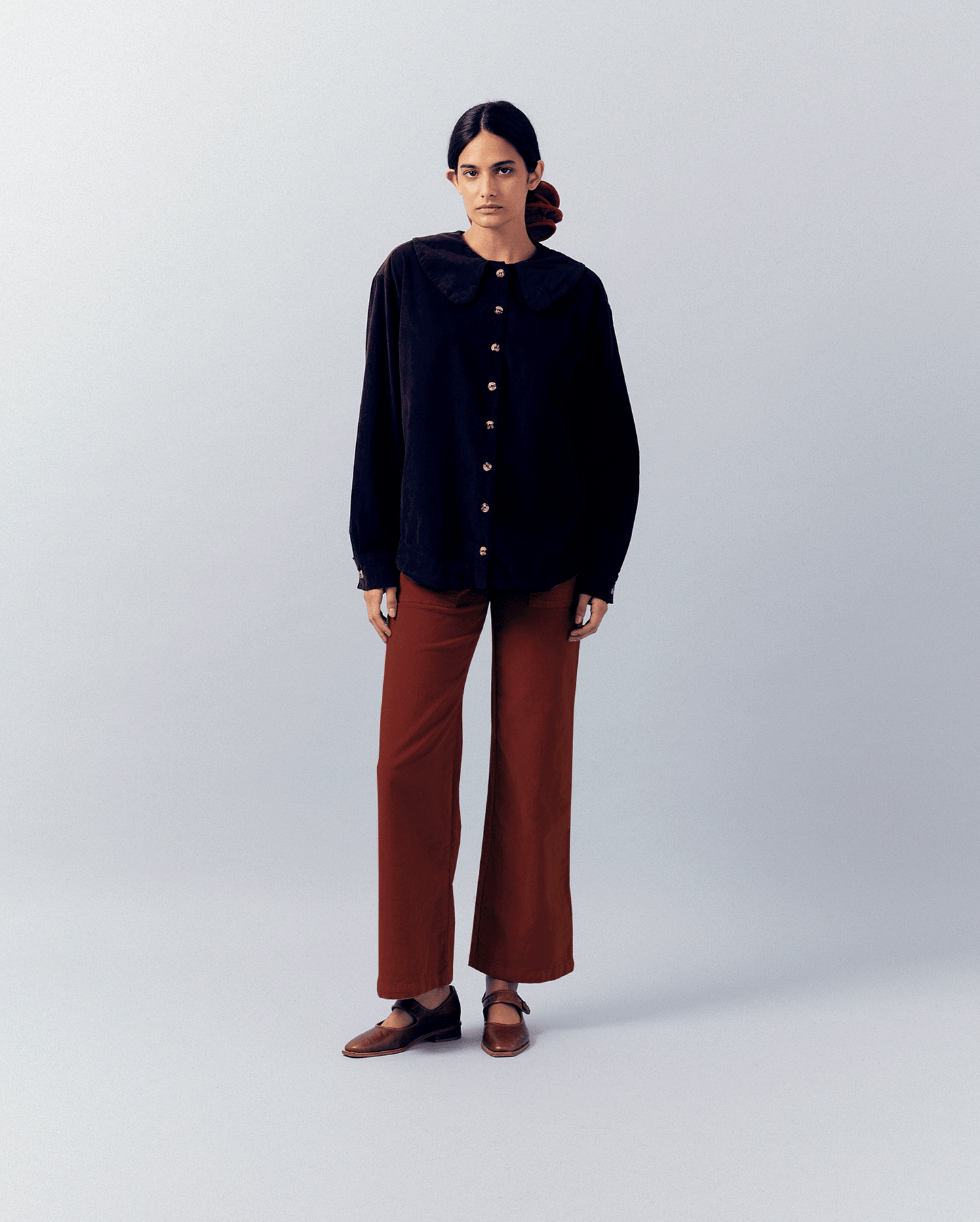 BROWN PANTS