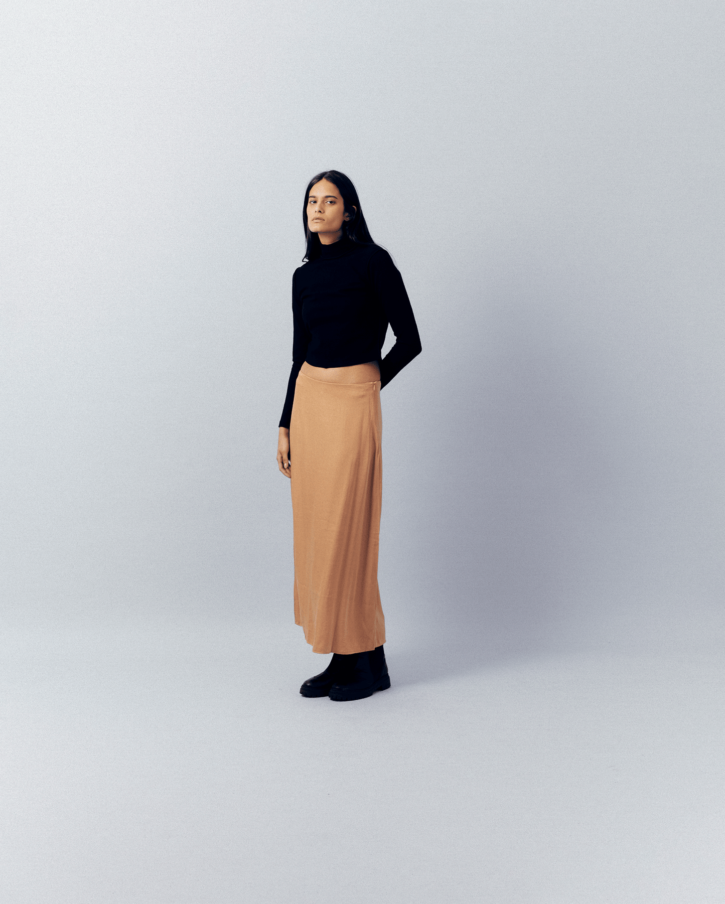 BEIGE SKIRT
