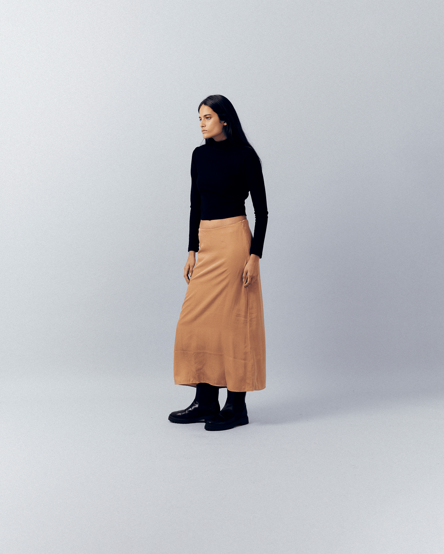 BEIGE SKIRT