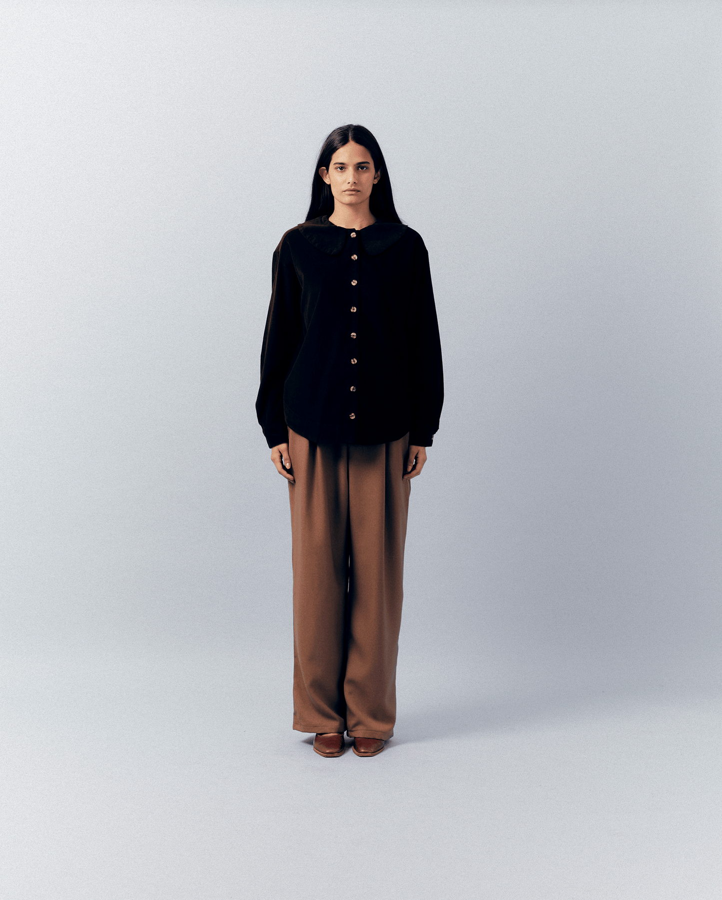BEIGE PANTS