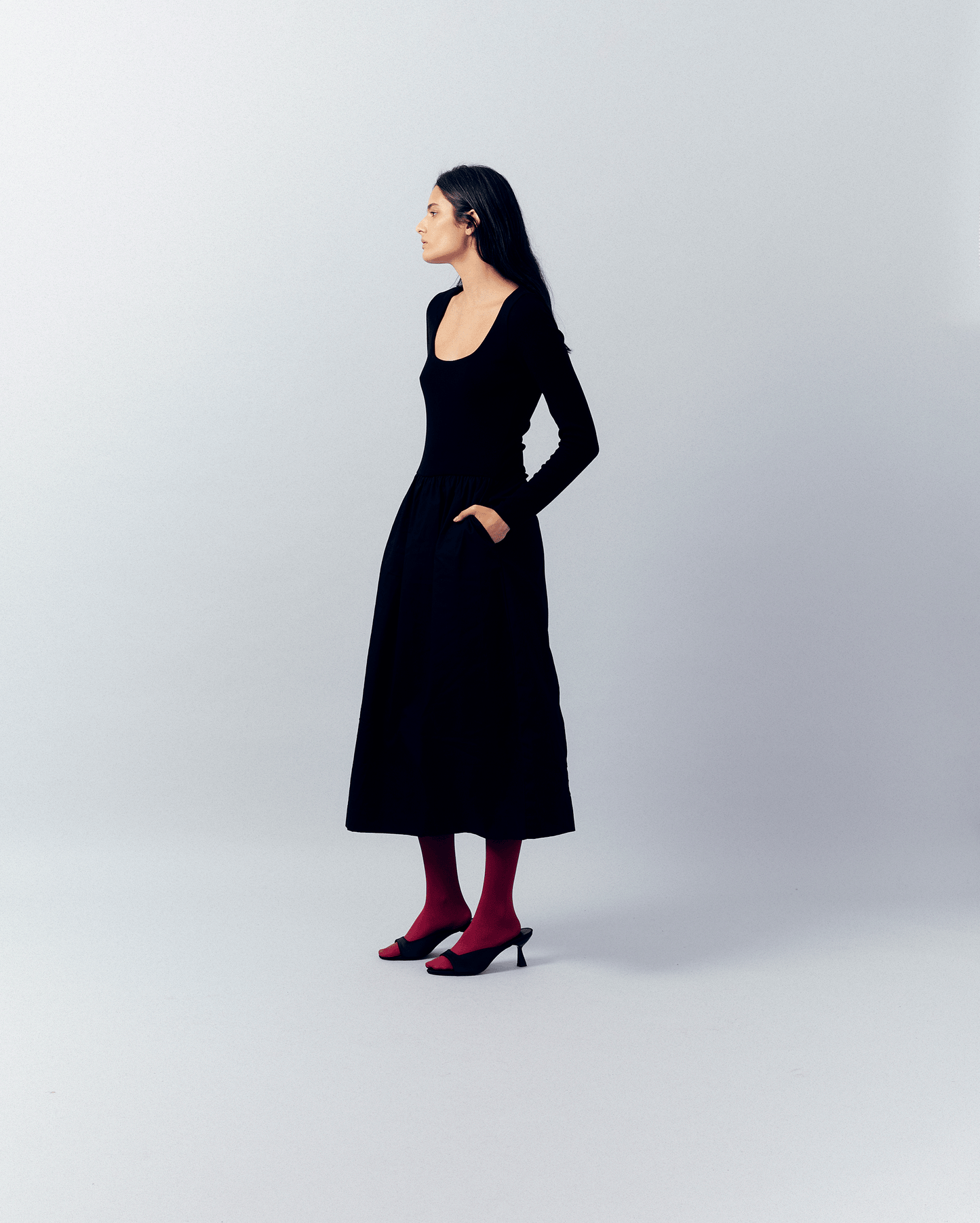 BLACK DRESS