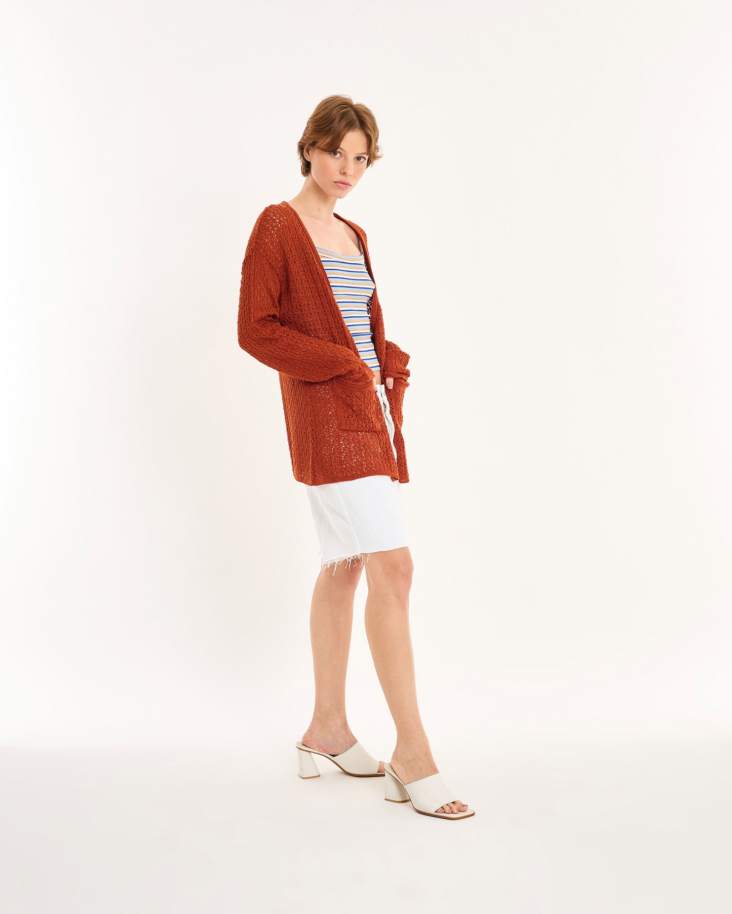BROWN COAT