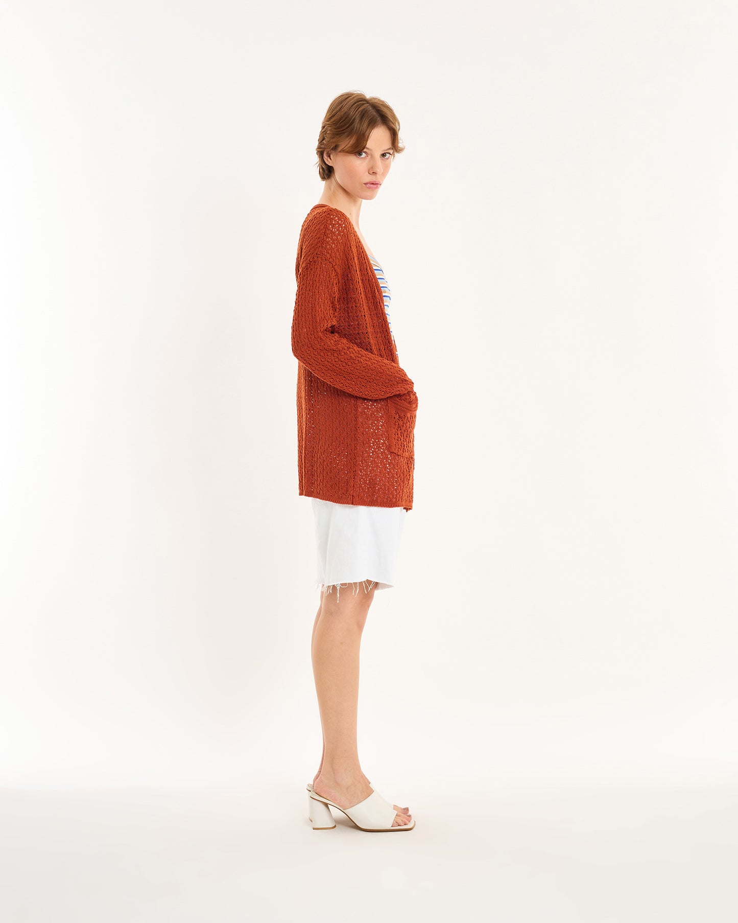 BROWN COAT