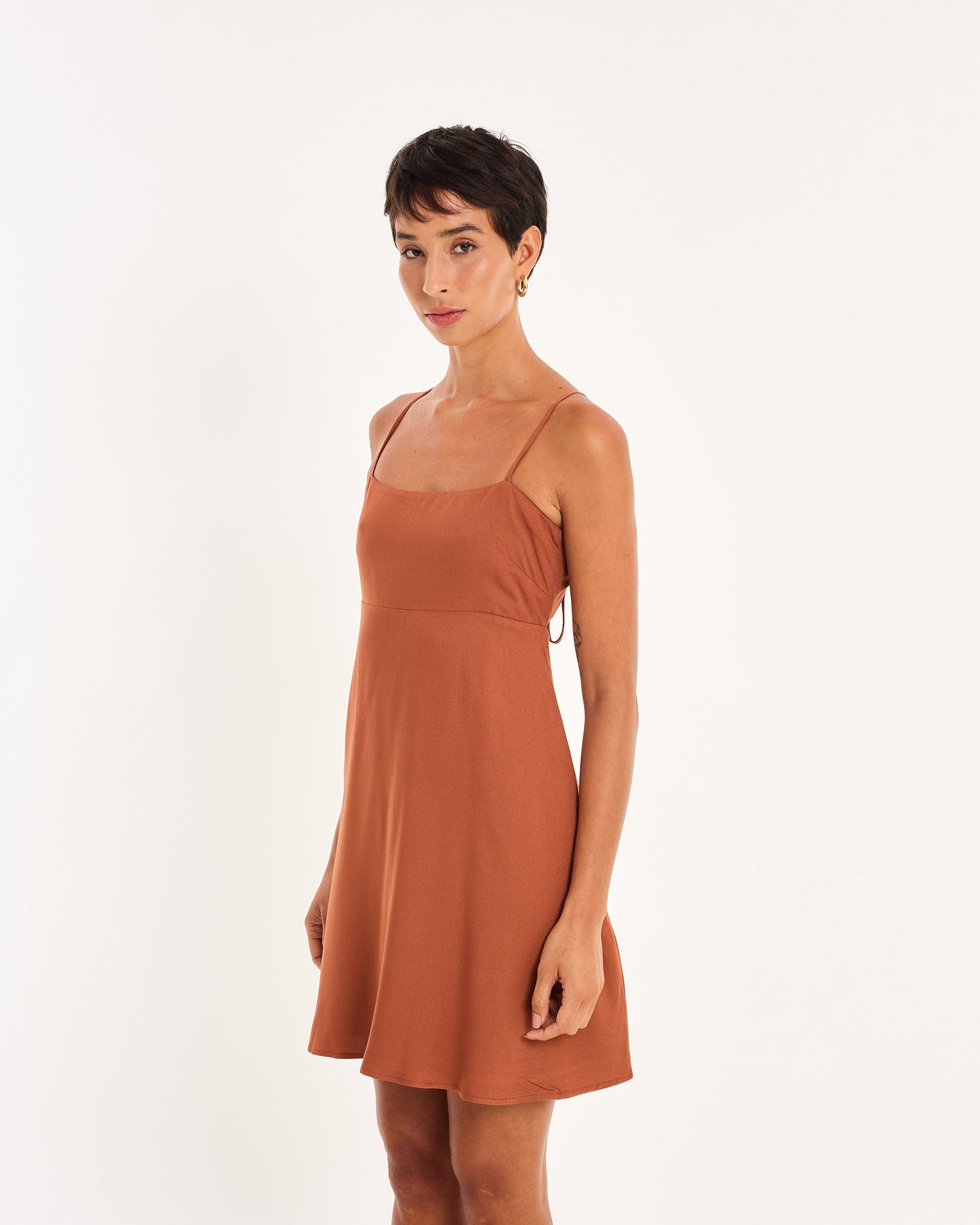 BROWN DRESS