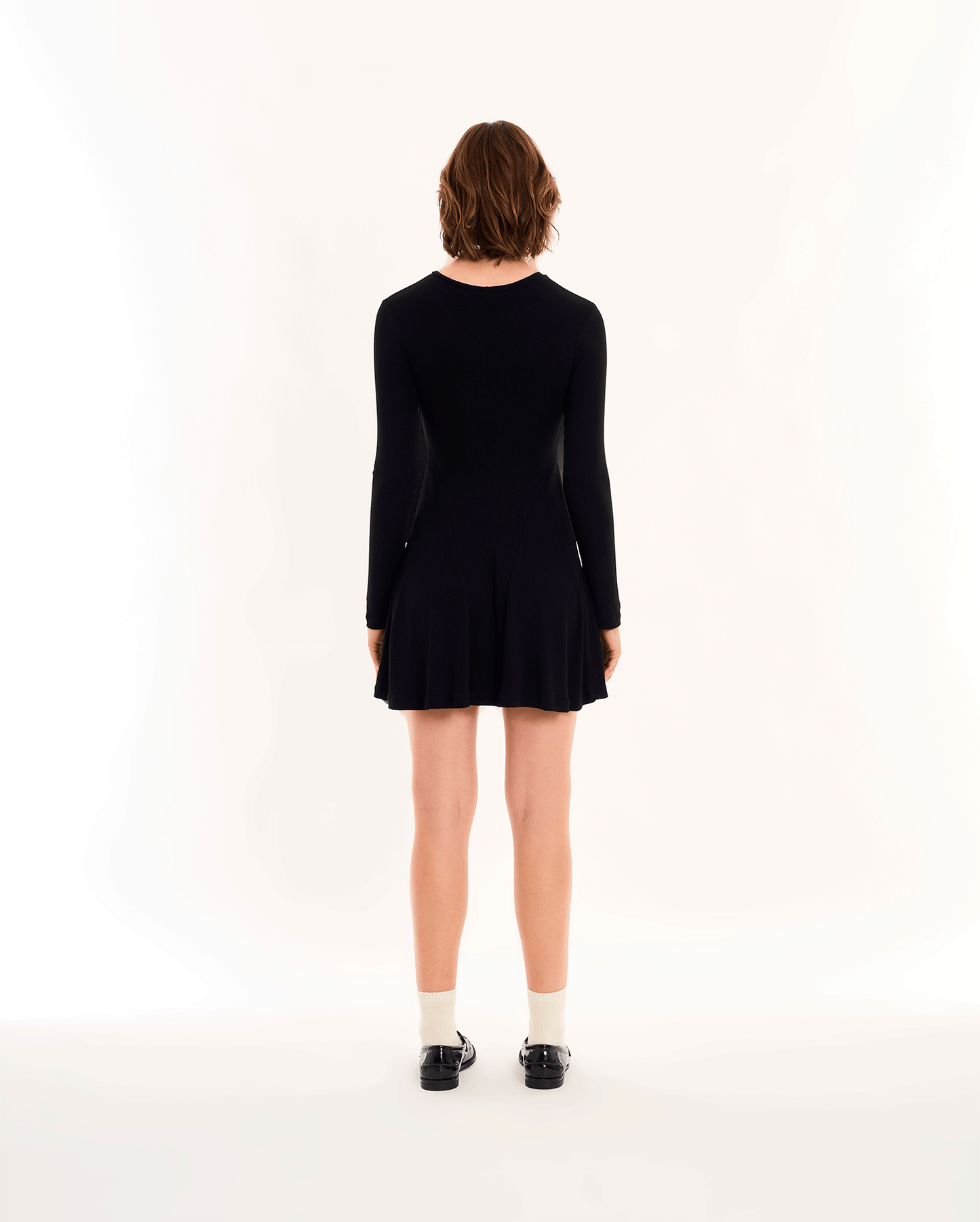VESTIDO NEGRO