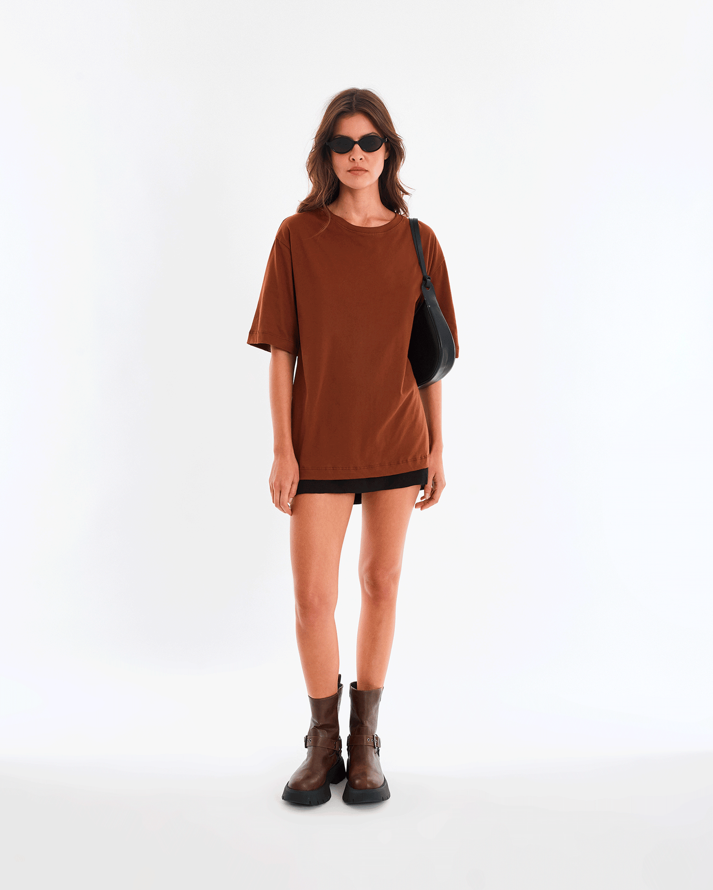CAMISETA MARROM