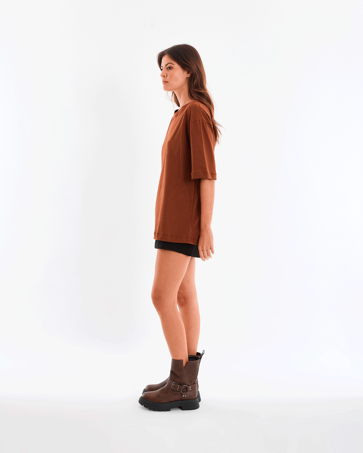 CAMISETA MARROM
