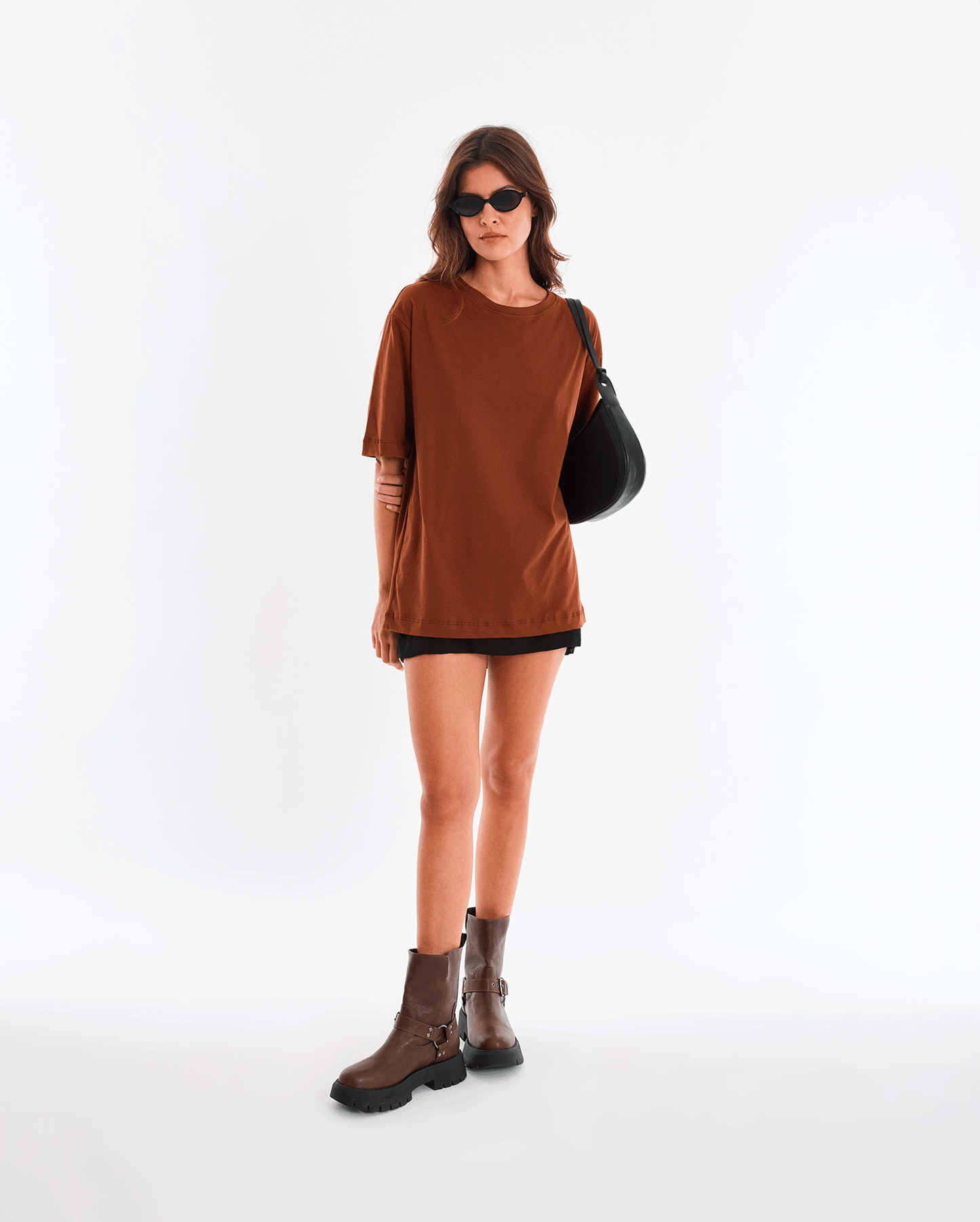 CAMISETA MARROM
