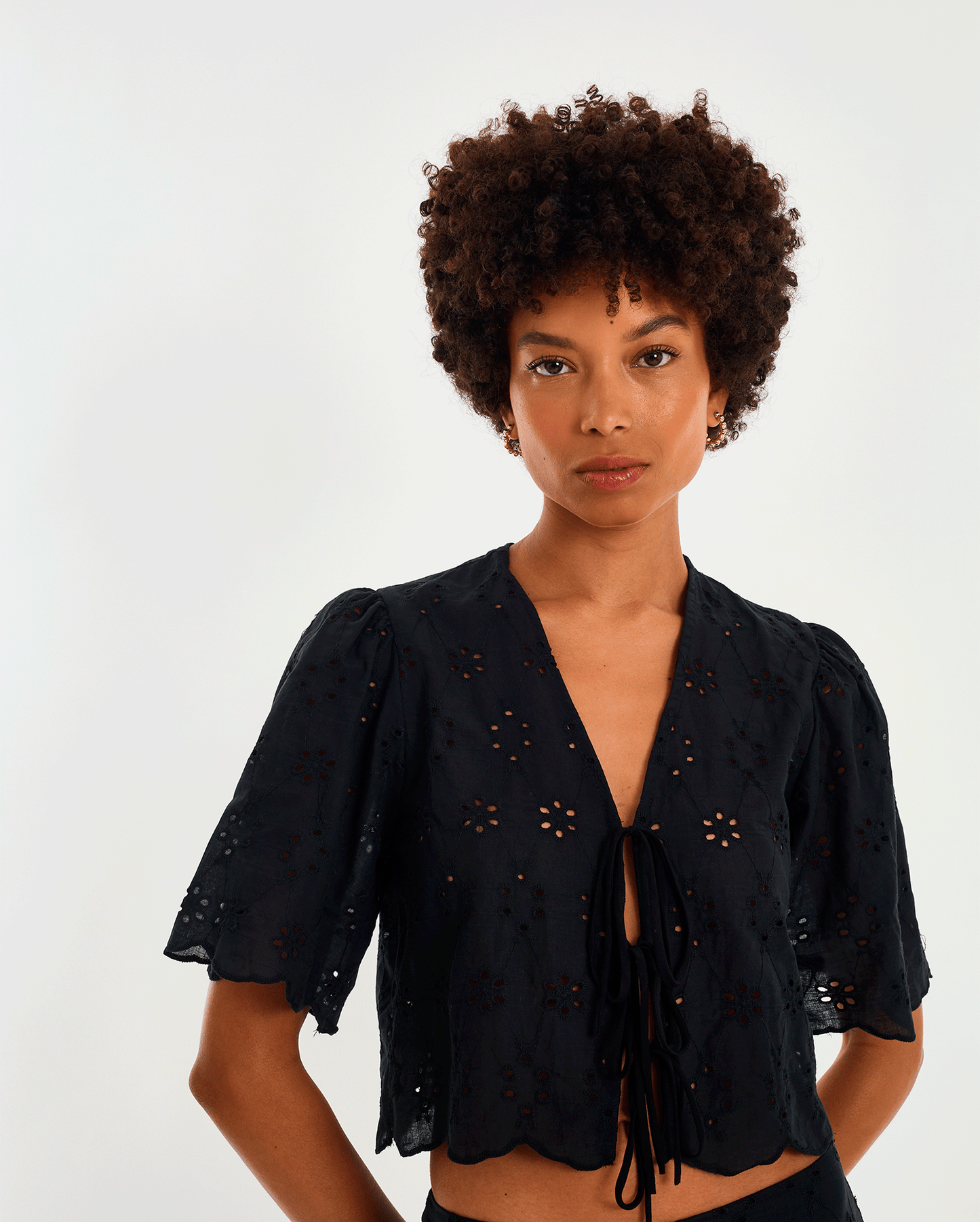 BLUSA NEGRA