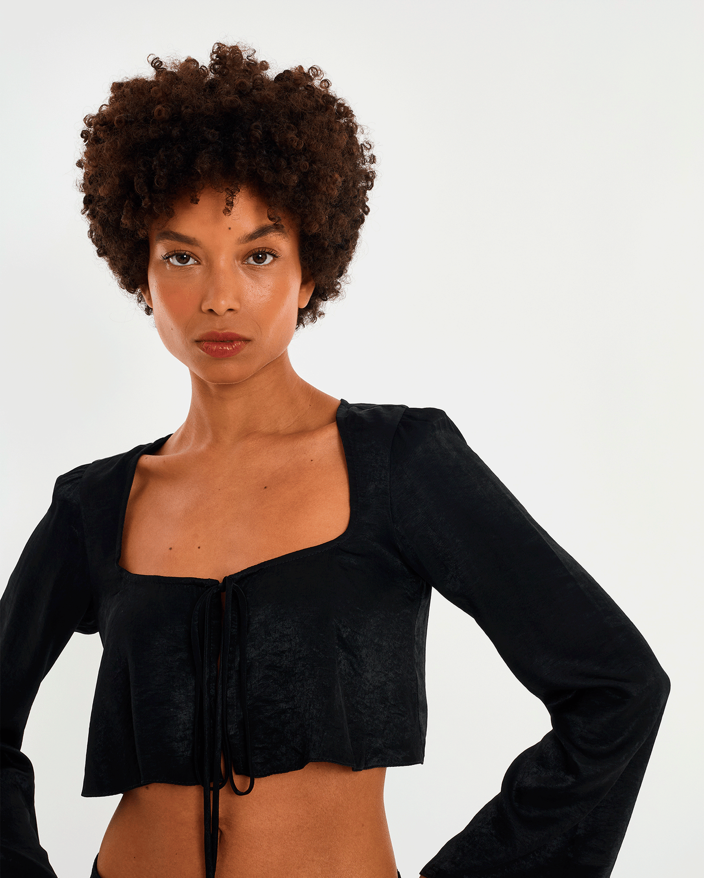 BLUSA NEGRA