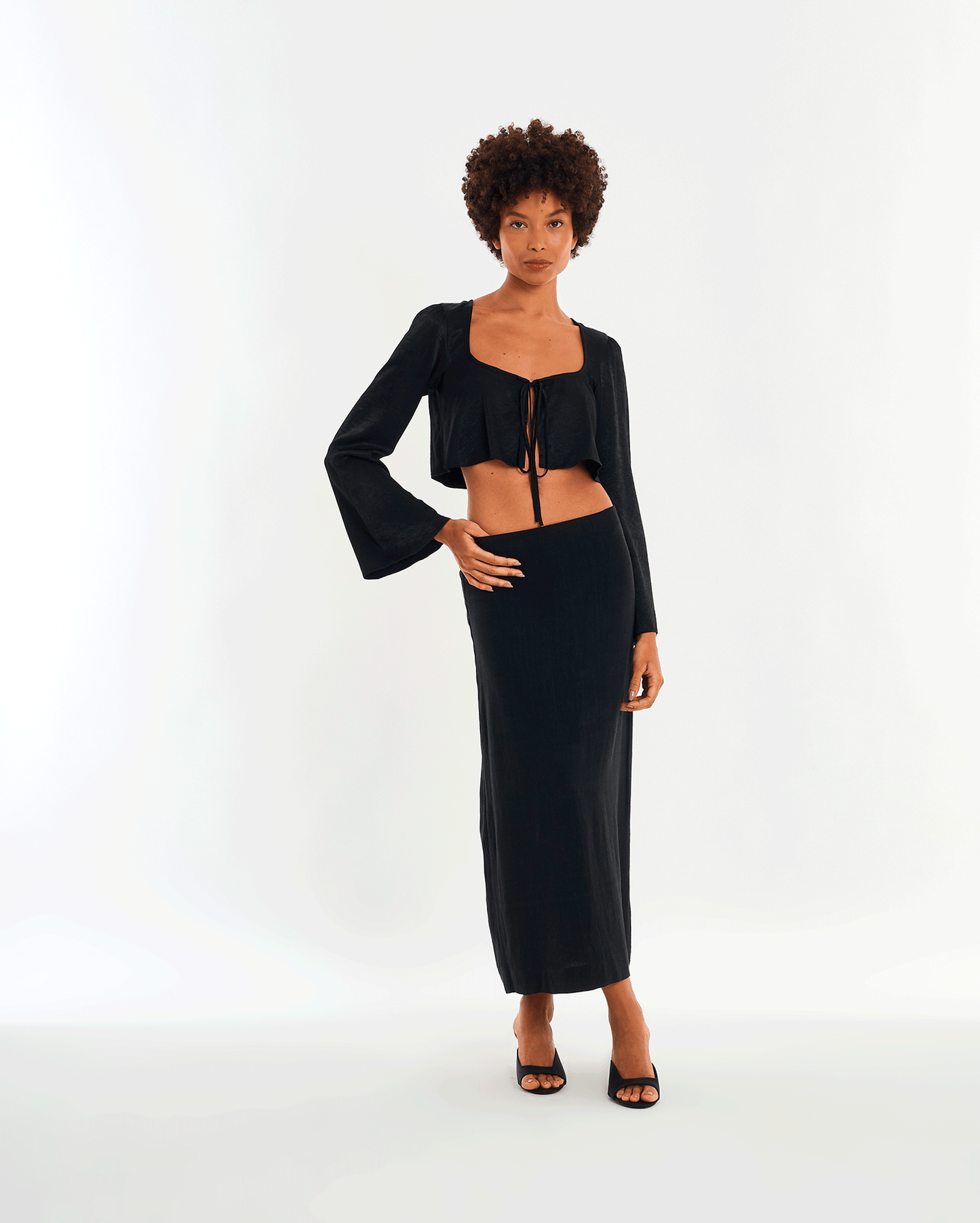 BLUSA NEGRA