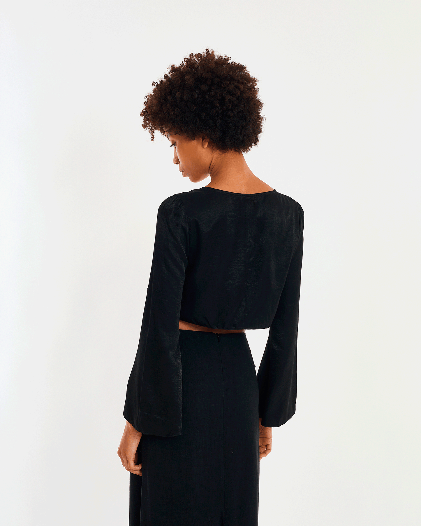 BLUSA NEGRA