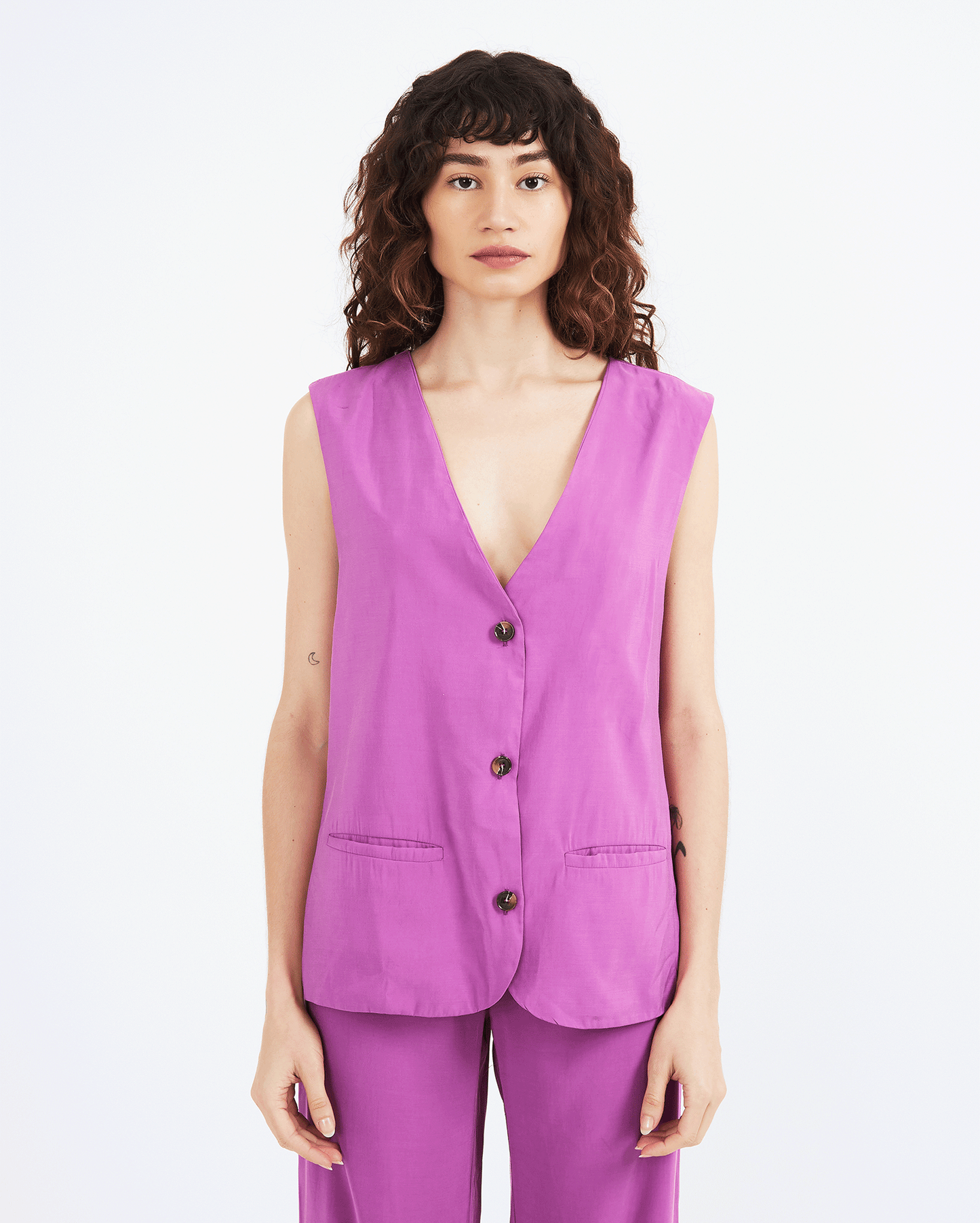 PINK VEST