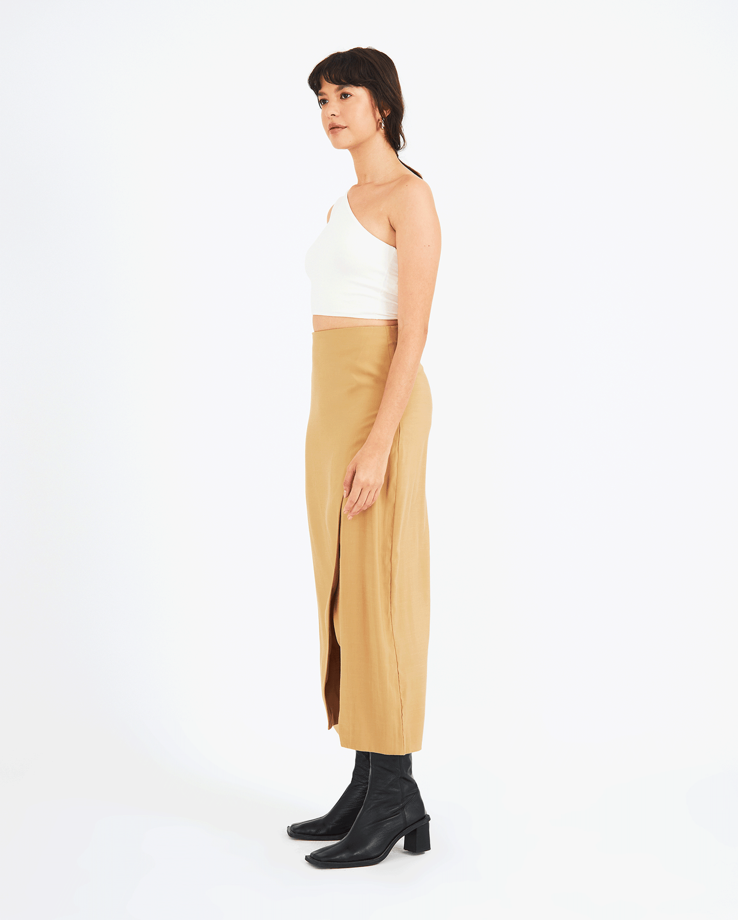 BEIGE SKIRT