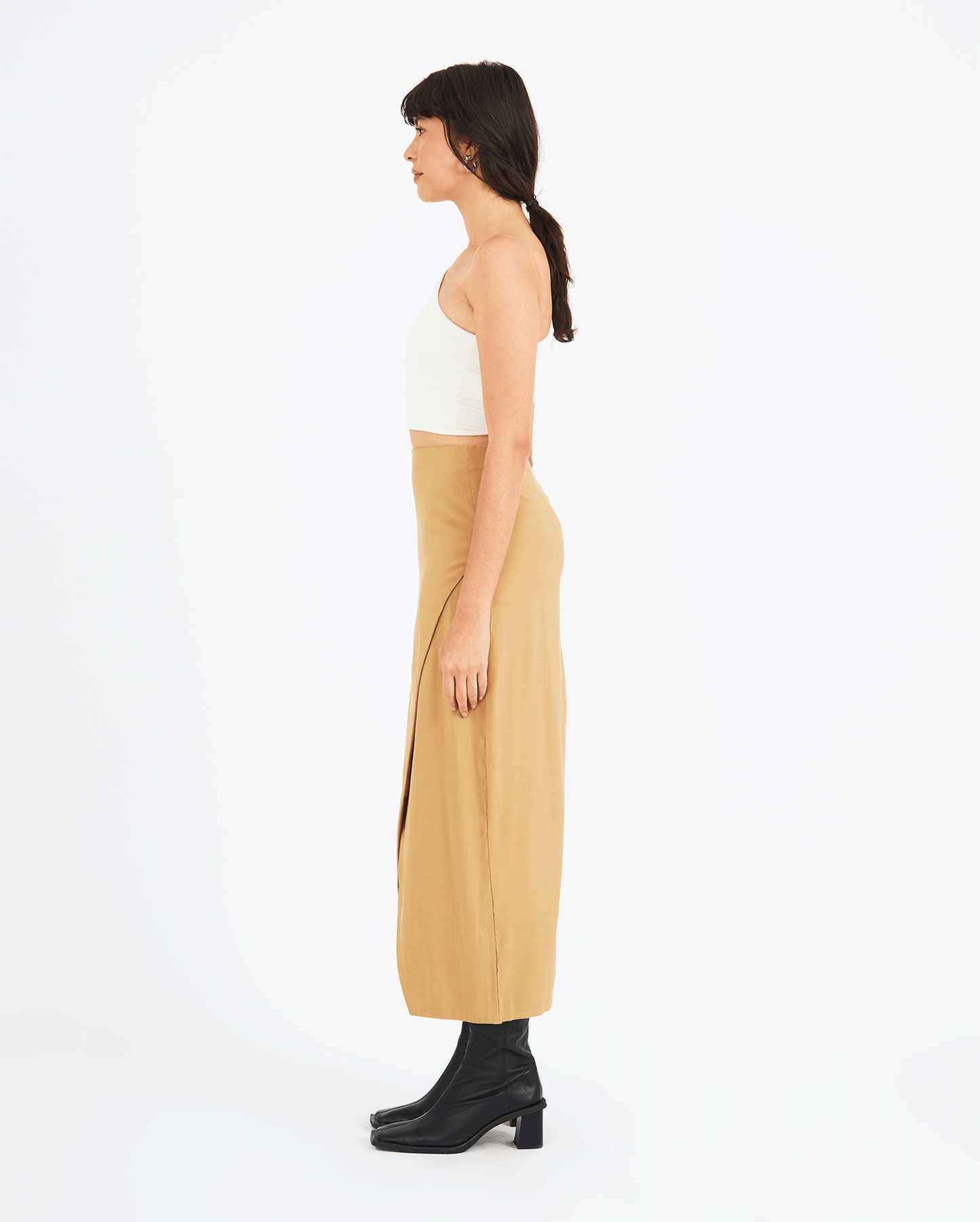 BEIGE SKIRT