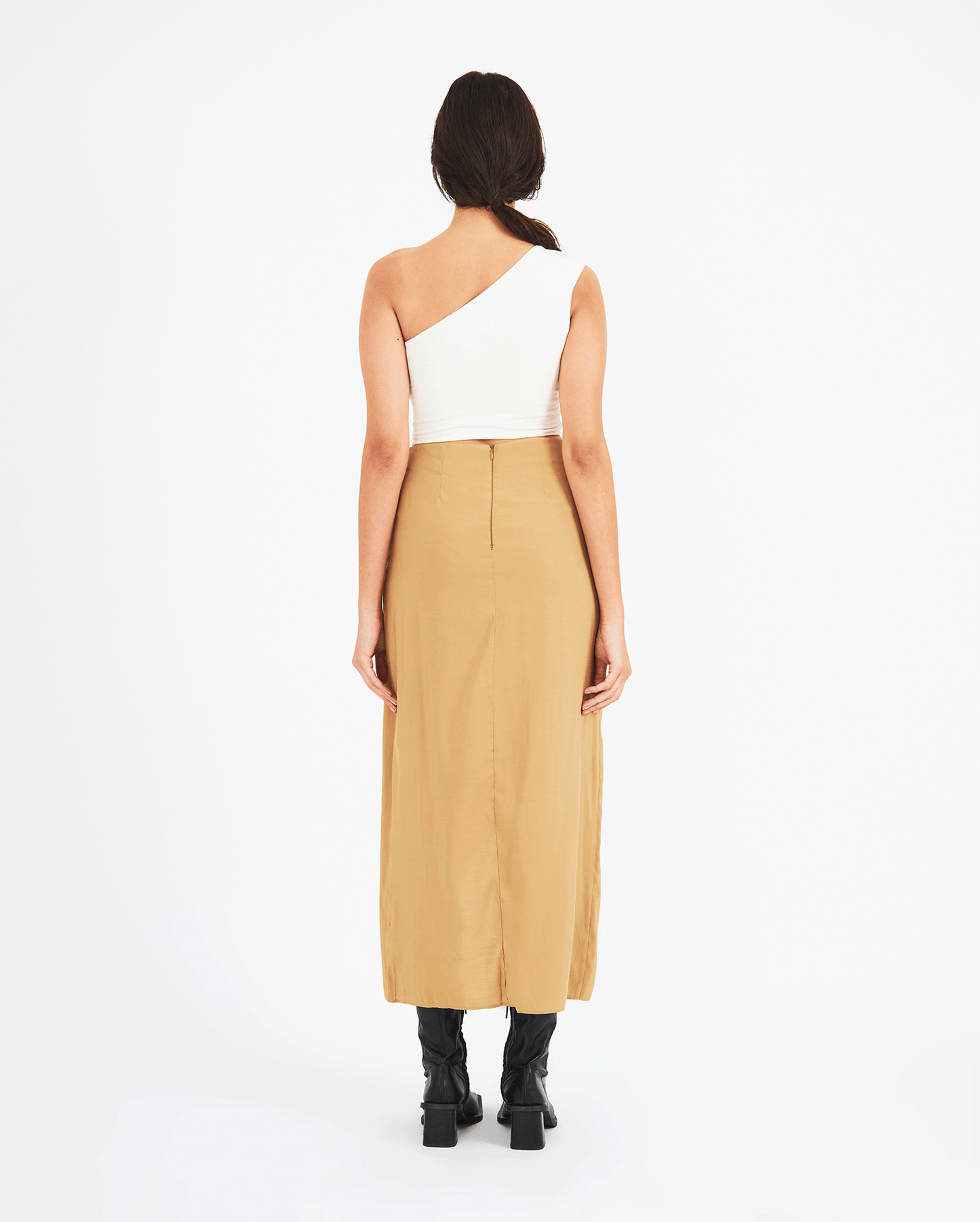 BEIGE SKIRT