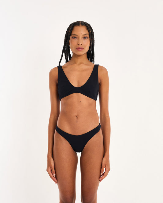 BLACK BIKINI