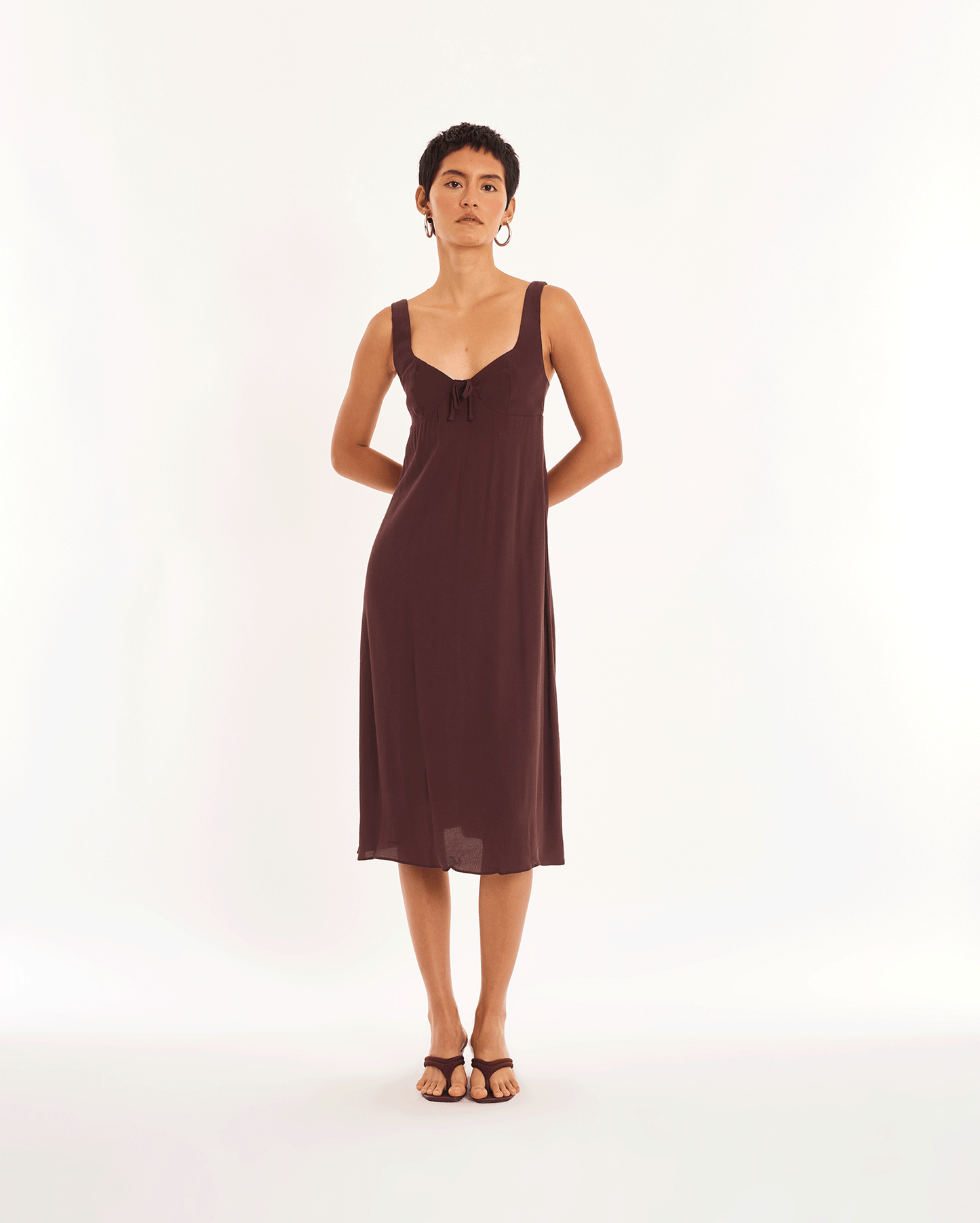 VESTIDO MARRÓN