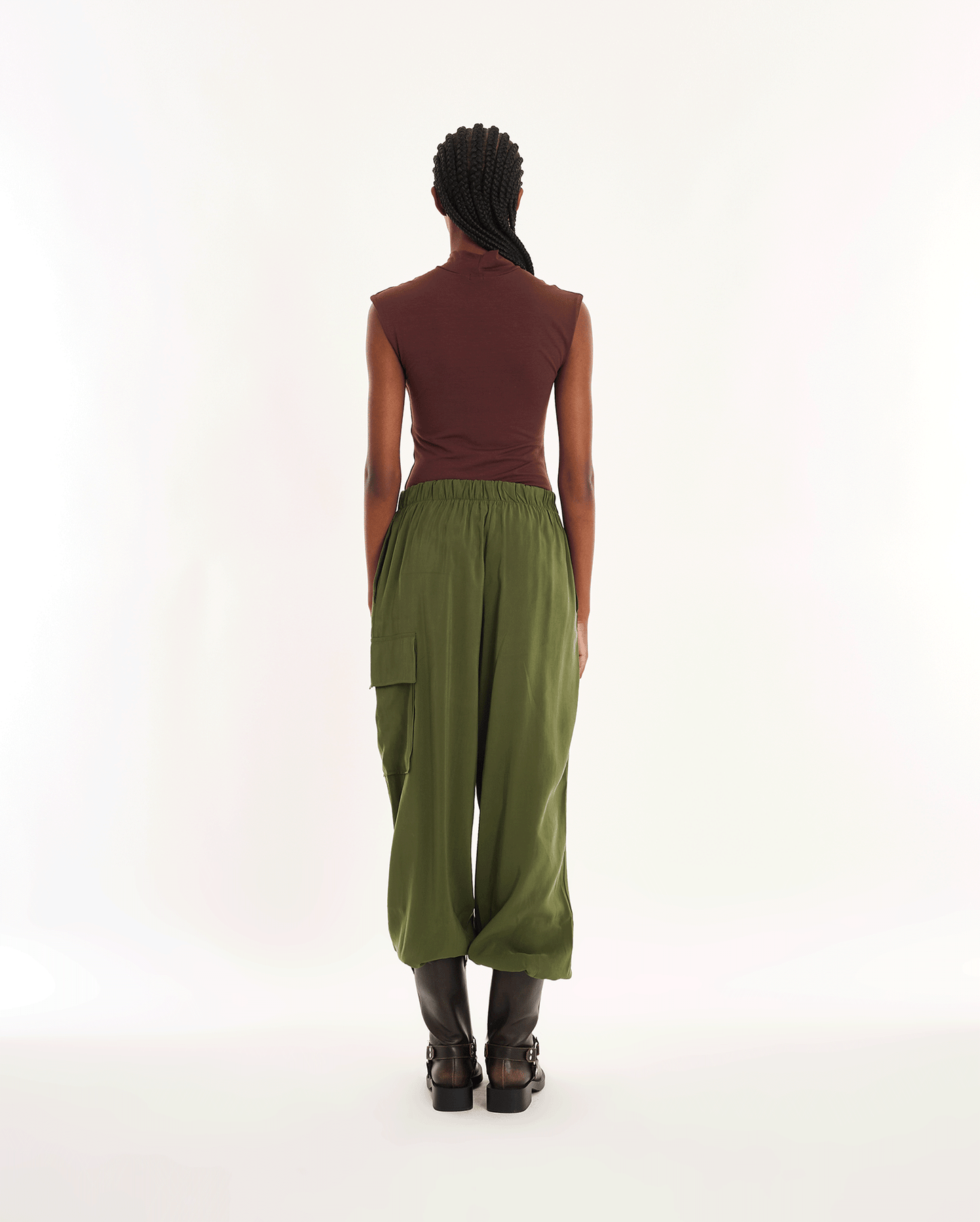 PANTALONES VERDES
