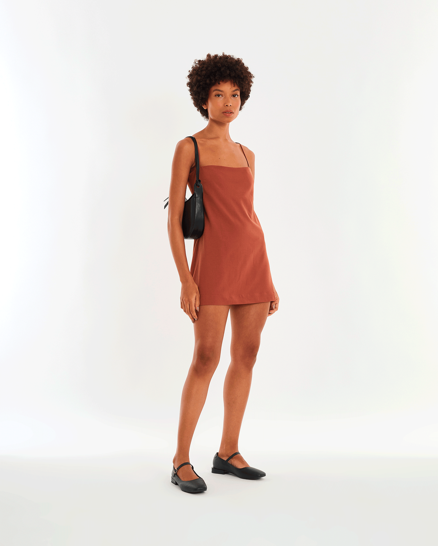 VESTIDO MARROM