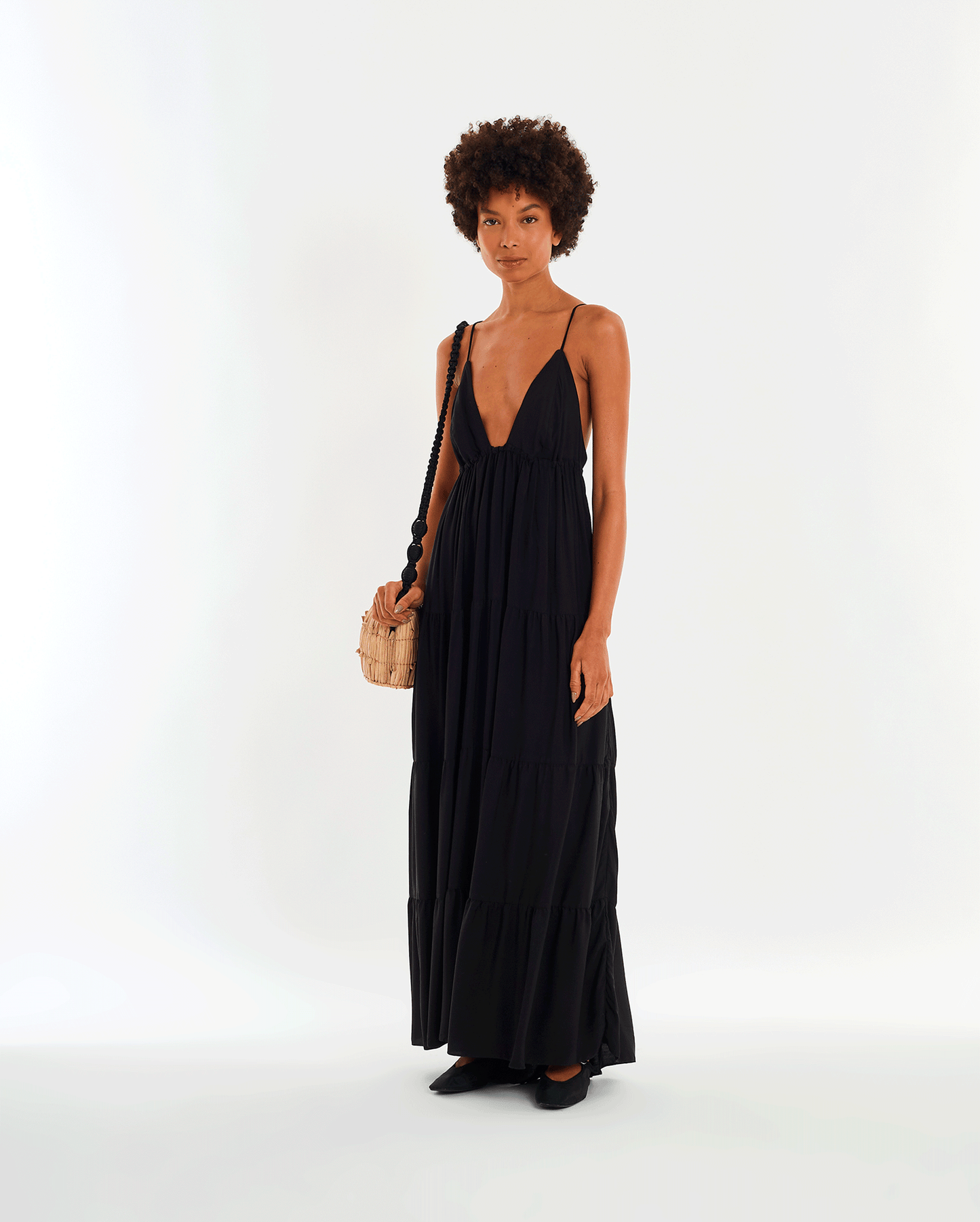 VESTIDO NEGRO