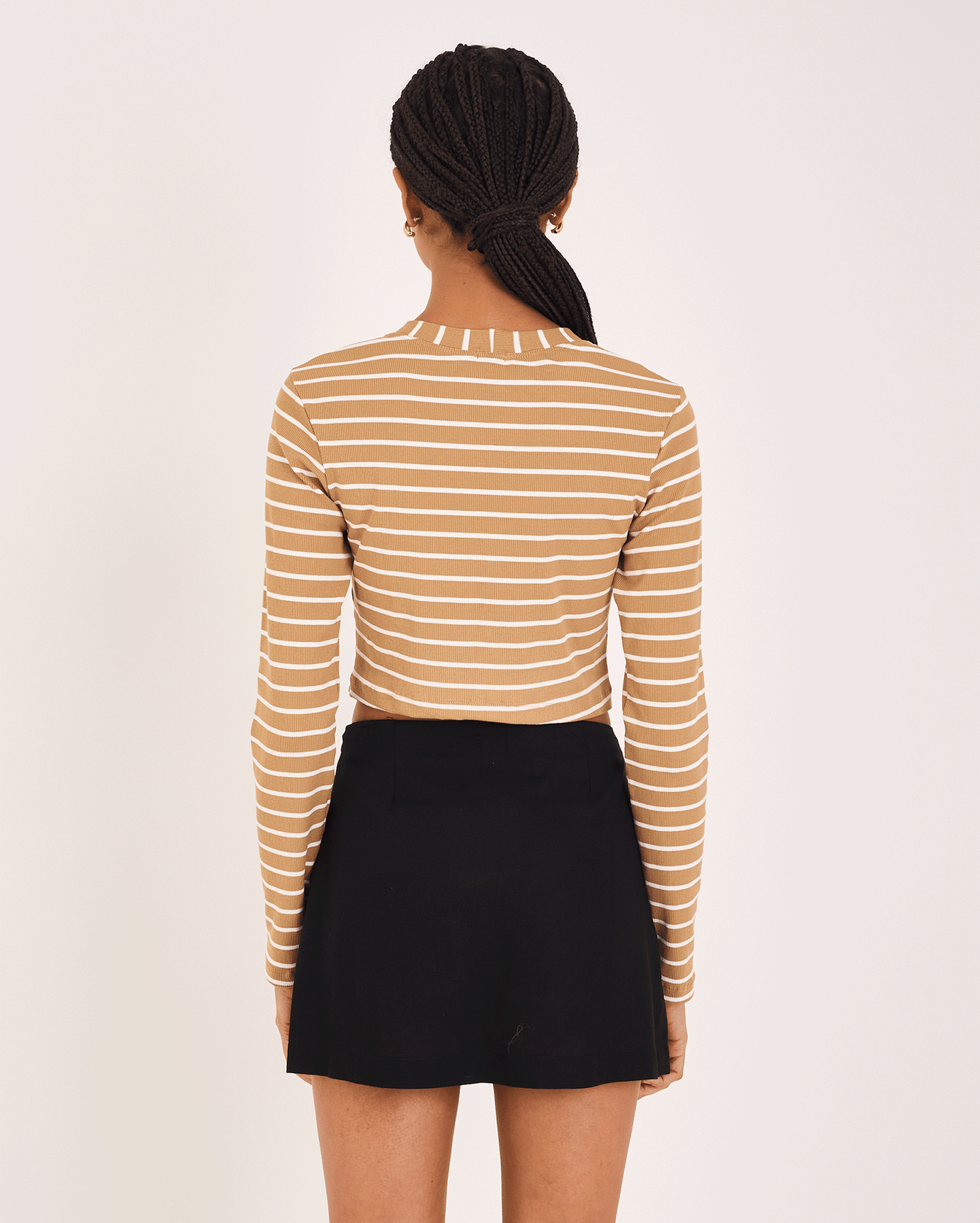 BEIGE STRIPED KAI STRIPED SHORT SLEEVE T-SHIRT