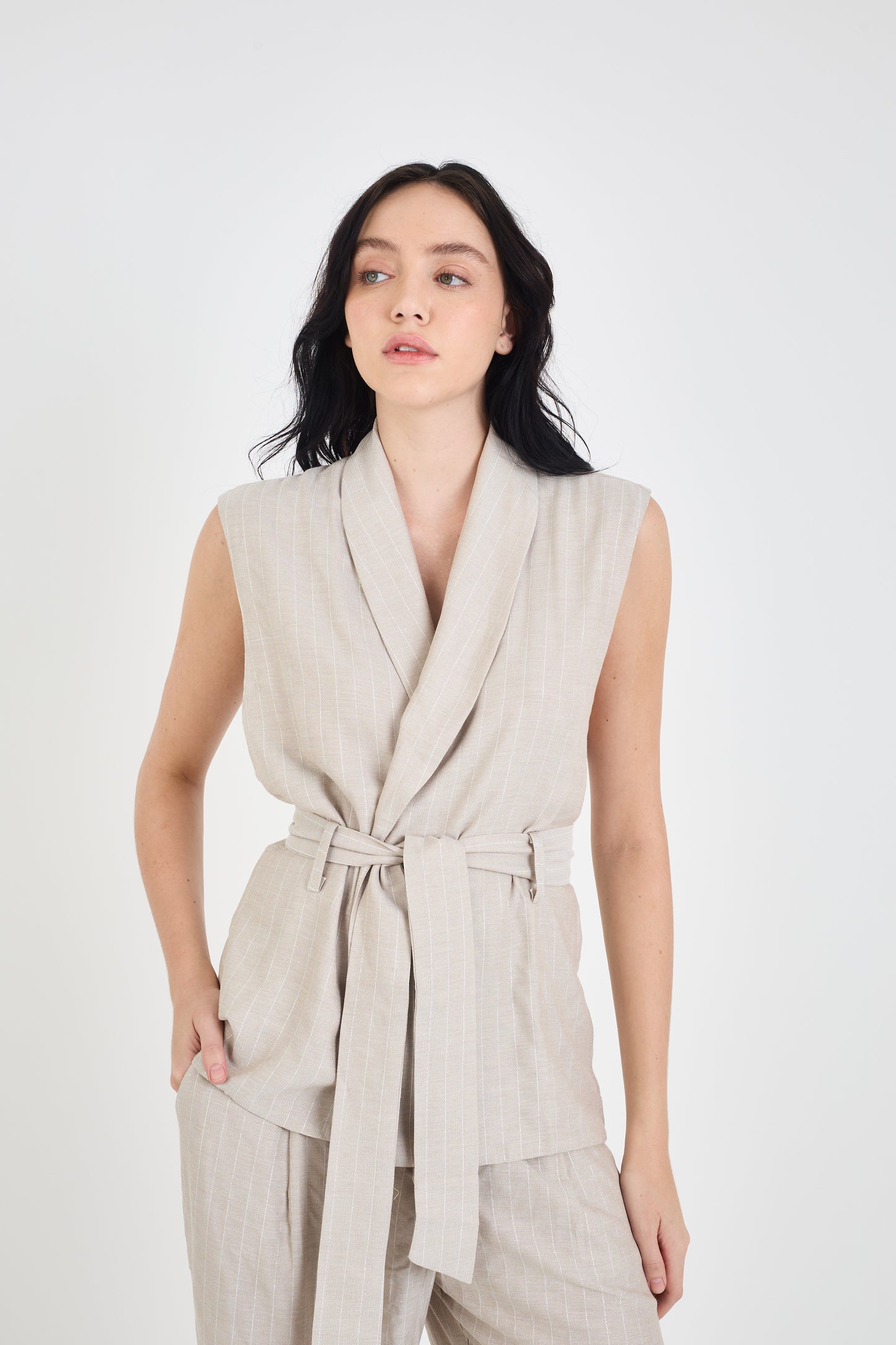 BEIGE RISCA EBI VEST
