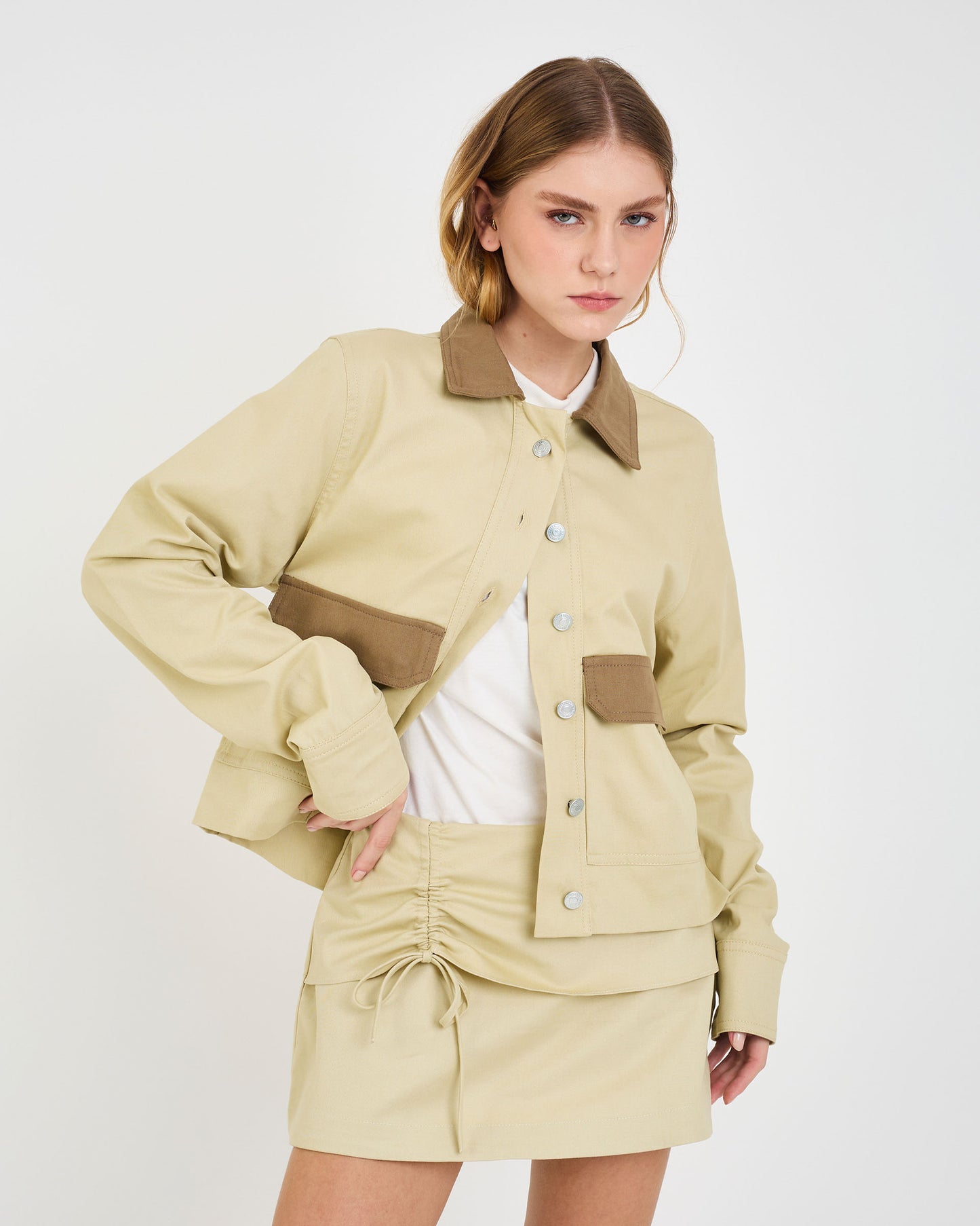 BEIGE NEV TWO-TONE COAT
