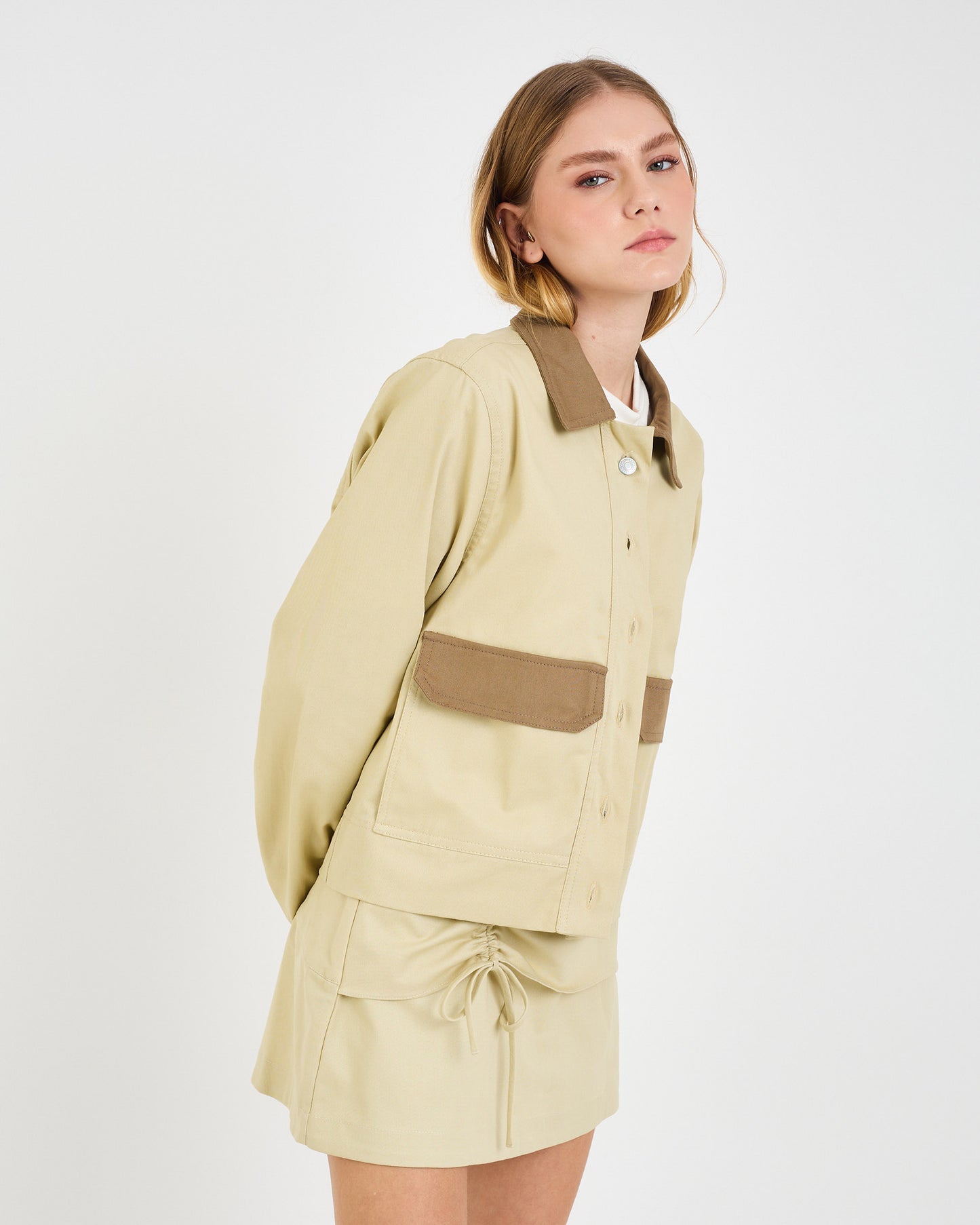 BEIGE NEV TWO-TONE COAT