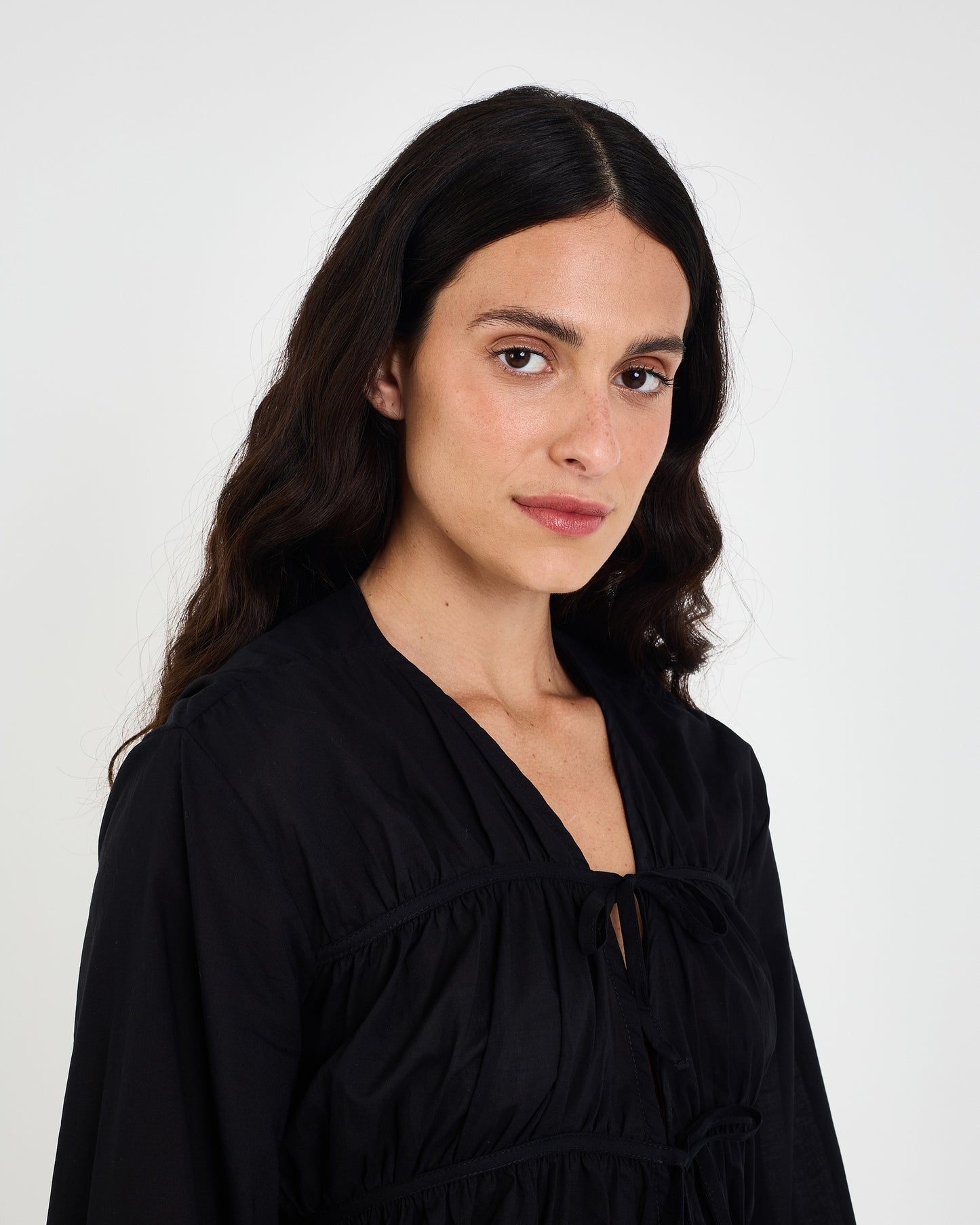 BLACK MOS WRINKLED BLOUSE