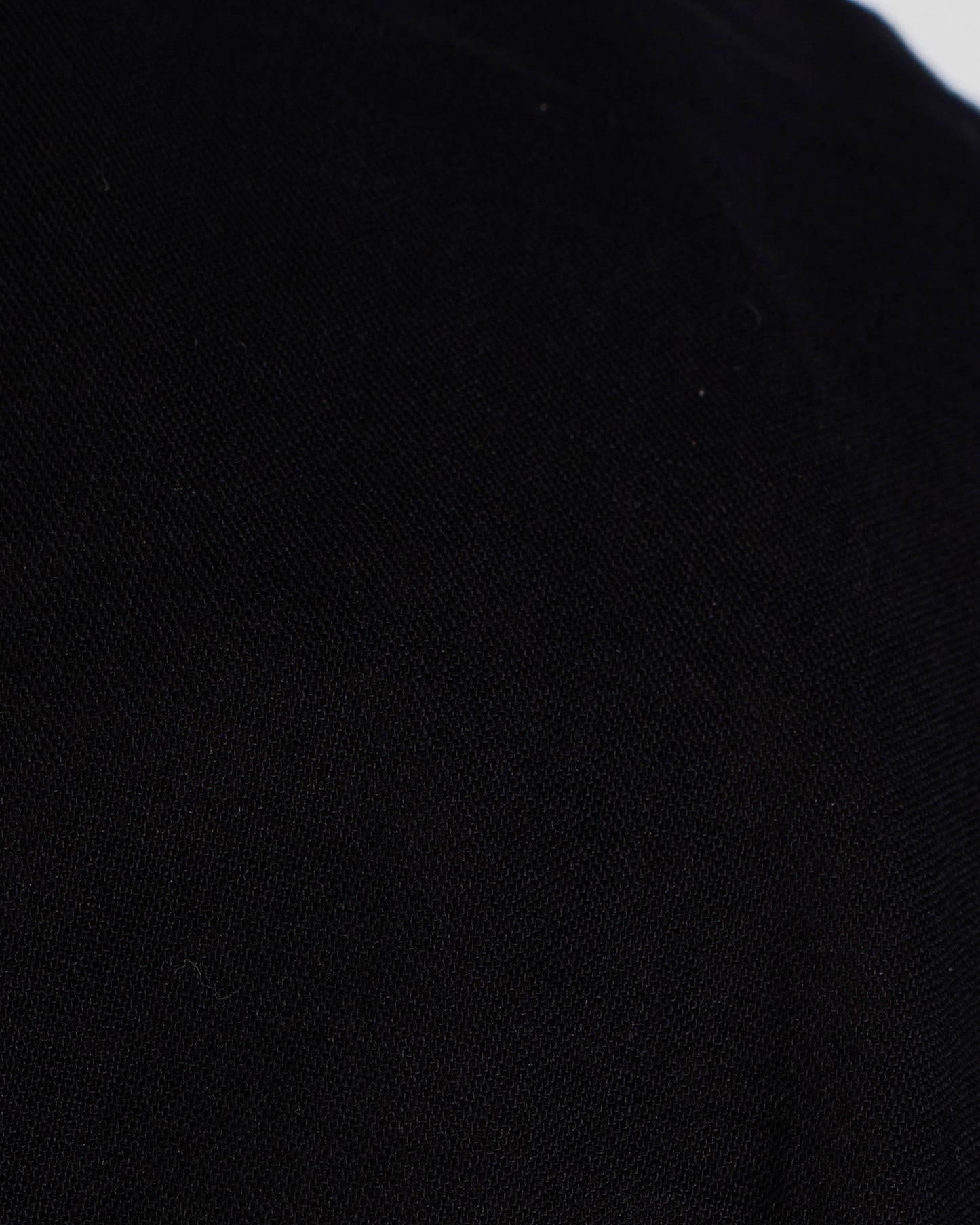 BLACK MOS WRINKLED BLOUSE