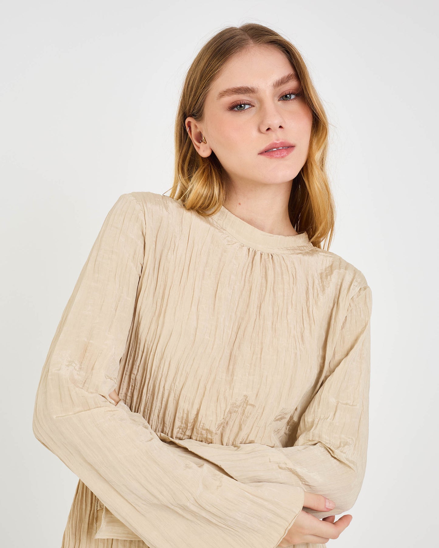BEIGE NEV VOLUMINOUS BLOUSE