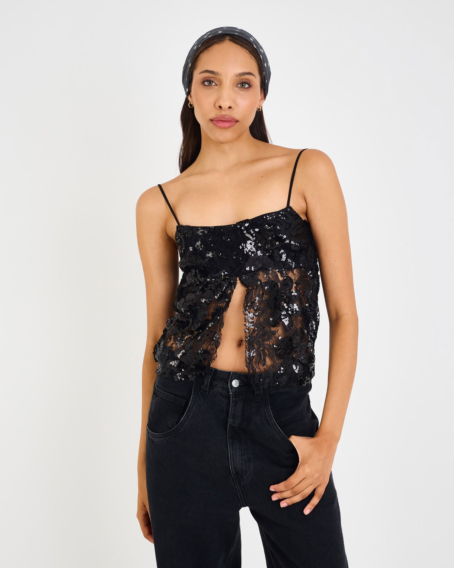 BLACK VIB SEQUINS BLOUSE