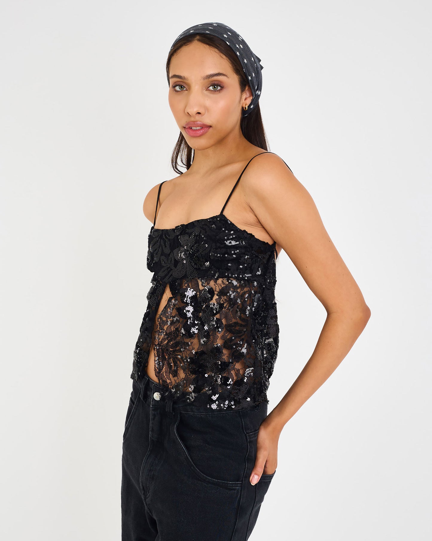 BLACK VIB SEQUINS BLOUSE