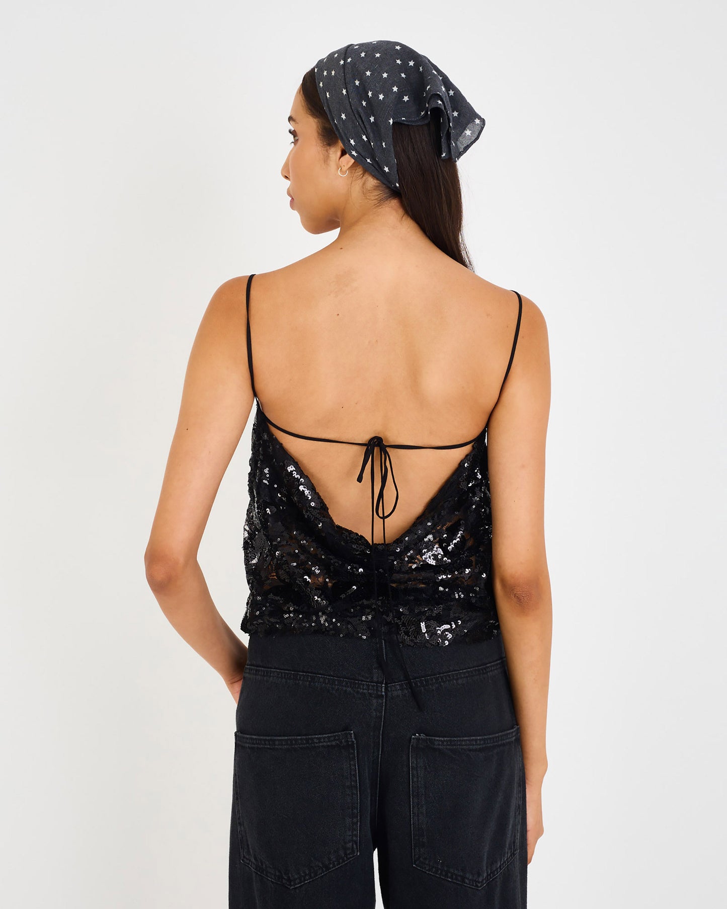 BLACK VIB SEQUINS BLOUSE